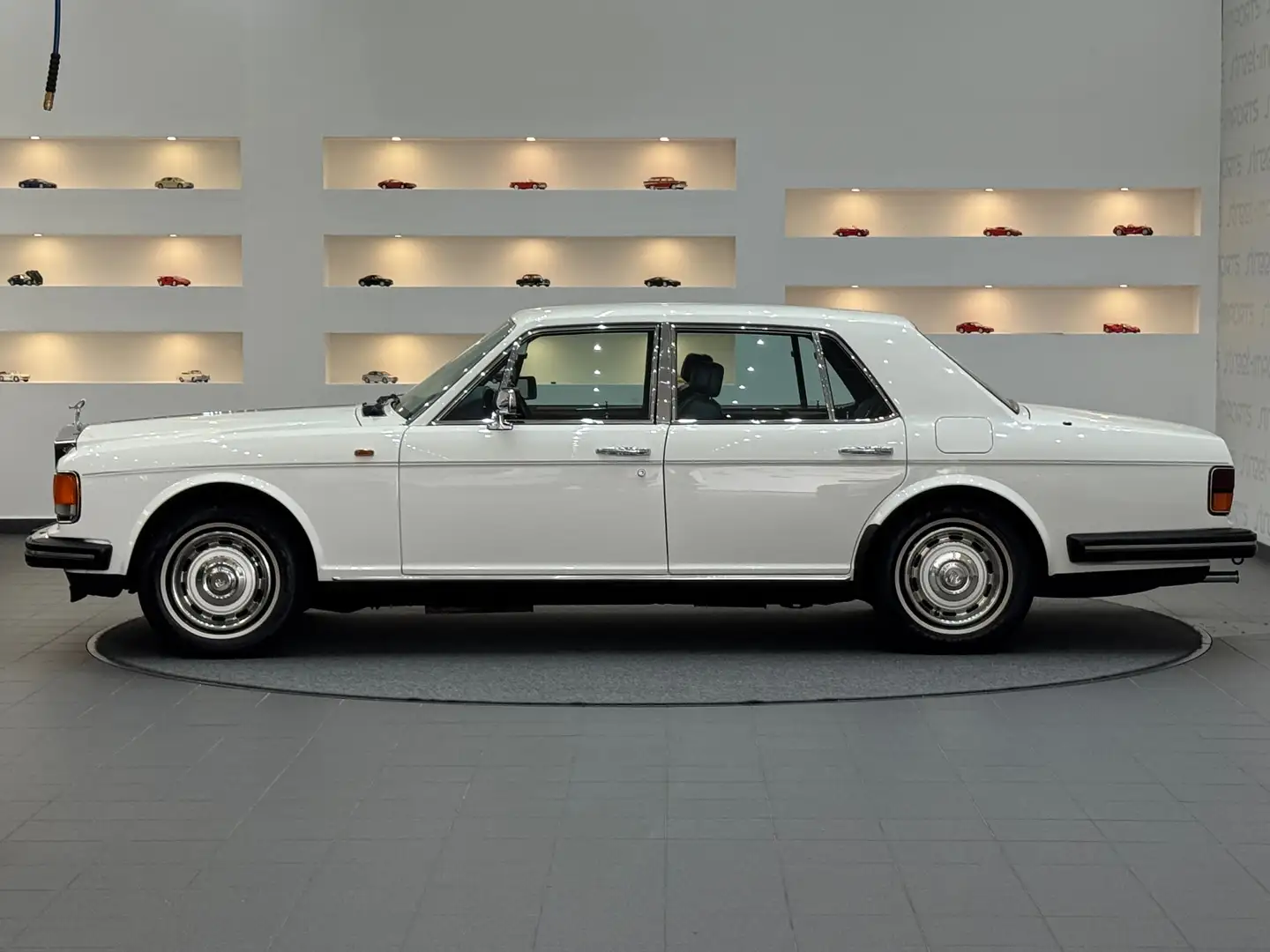 Rolls-Royce Silver Spirit II 6,8 V8 *Luxury Class*Connolly Dark Blue Leather Weiß - 2