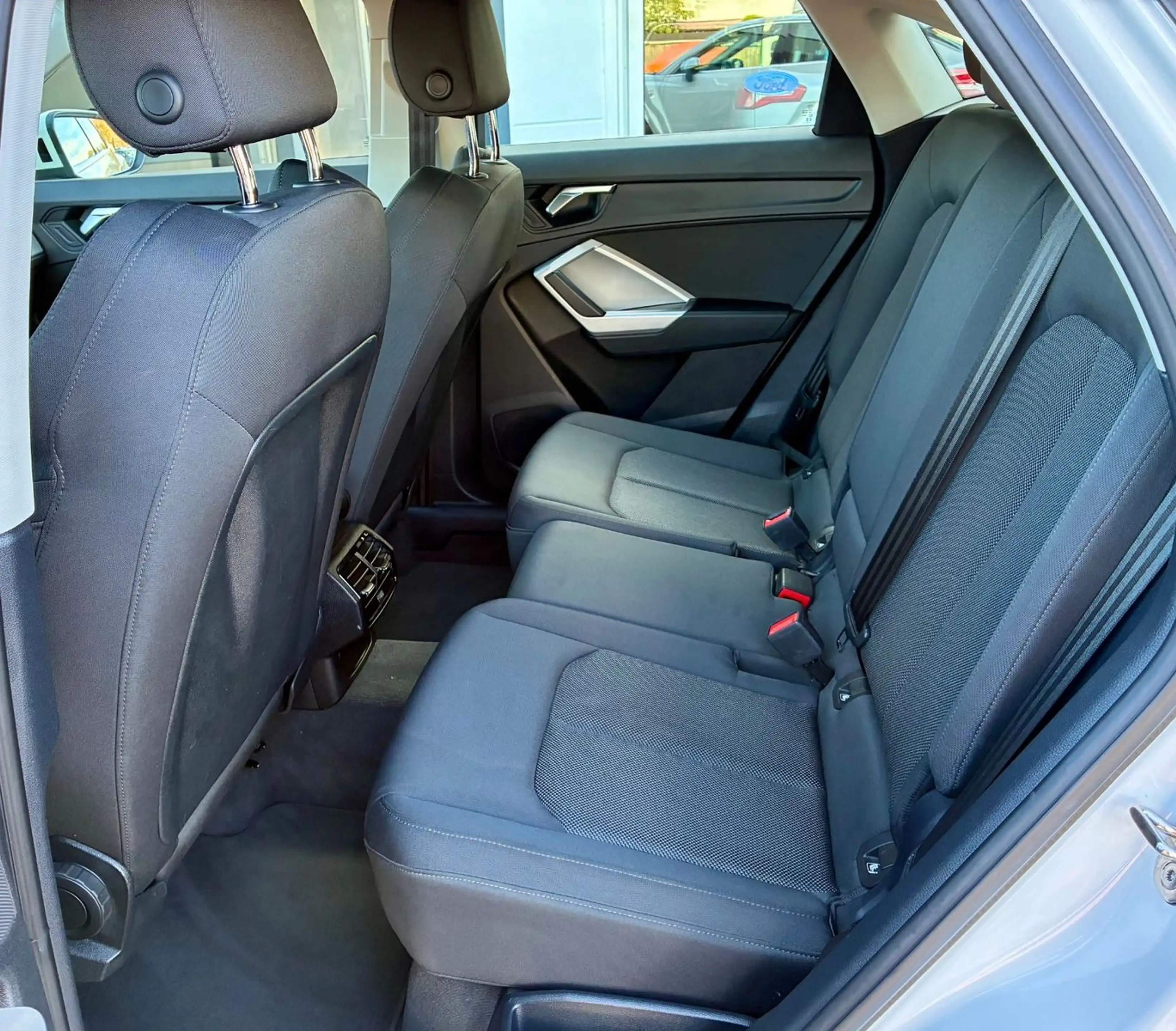 Audi Q3 Sportback 35 TFSI Automatik LED Kamera — photo 13