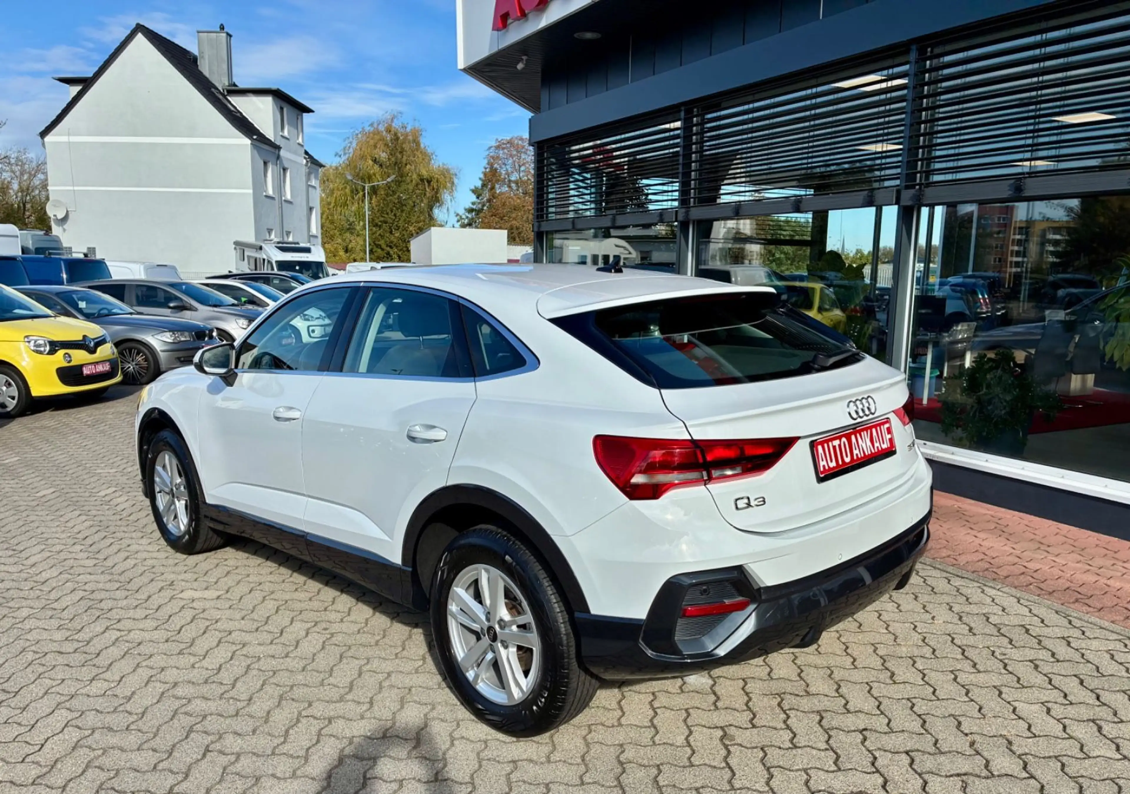 Audi Q3 Sportback 35 TFSI Automatik LED Kamera — photo 9