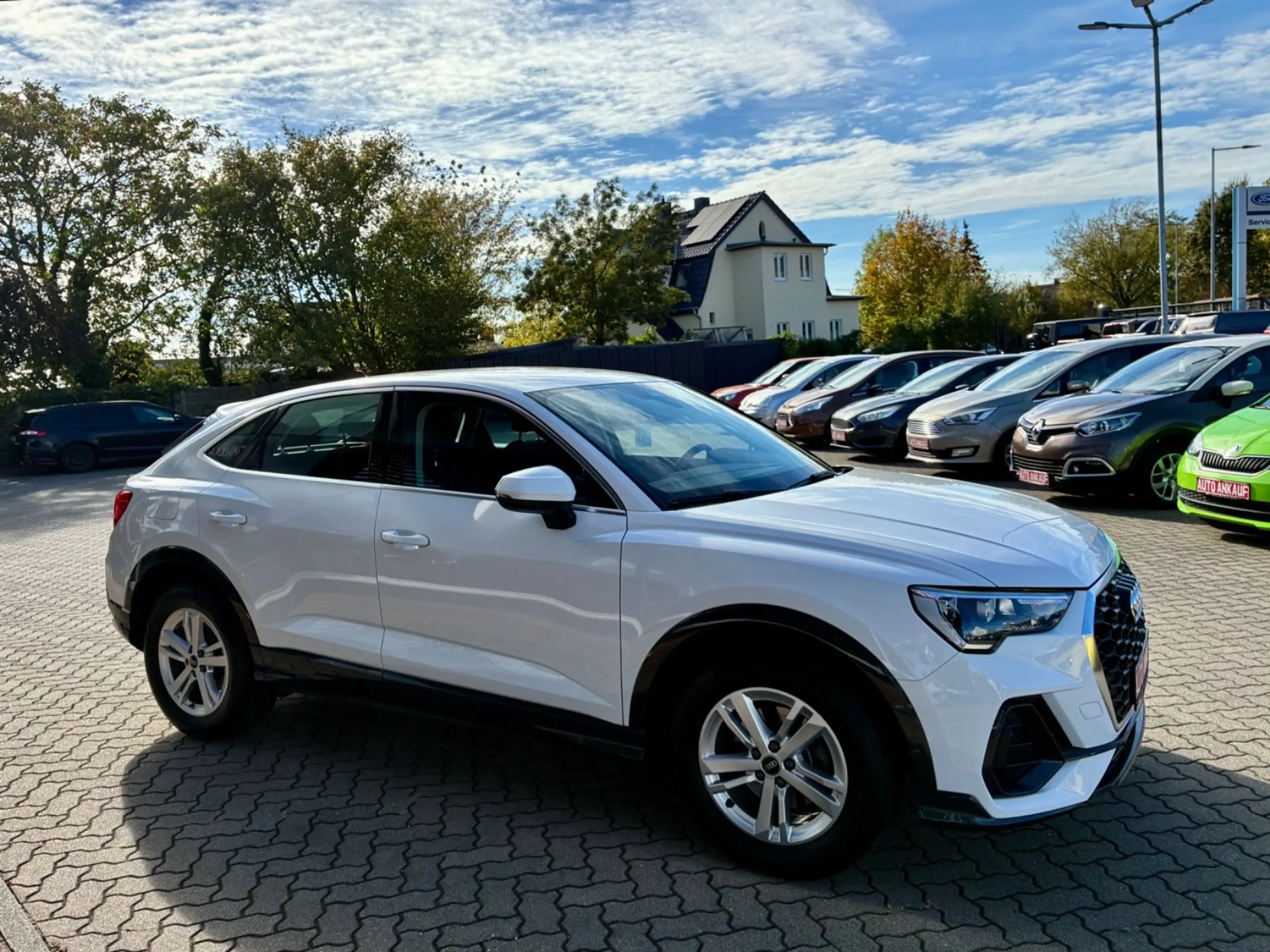 Audi Q3 Sportback 35 TFSI Automatik LED Kamera — photo 6