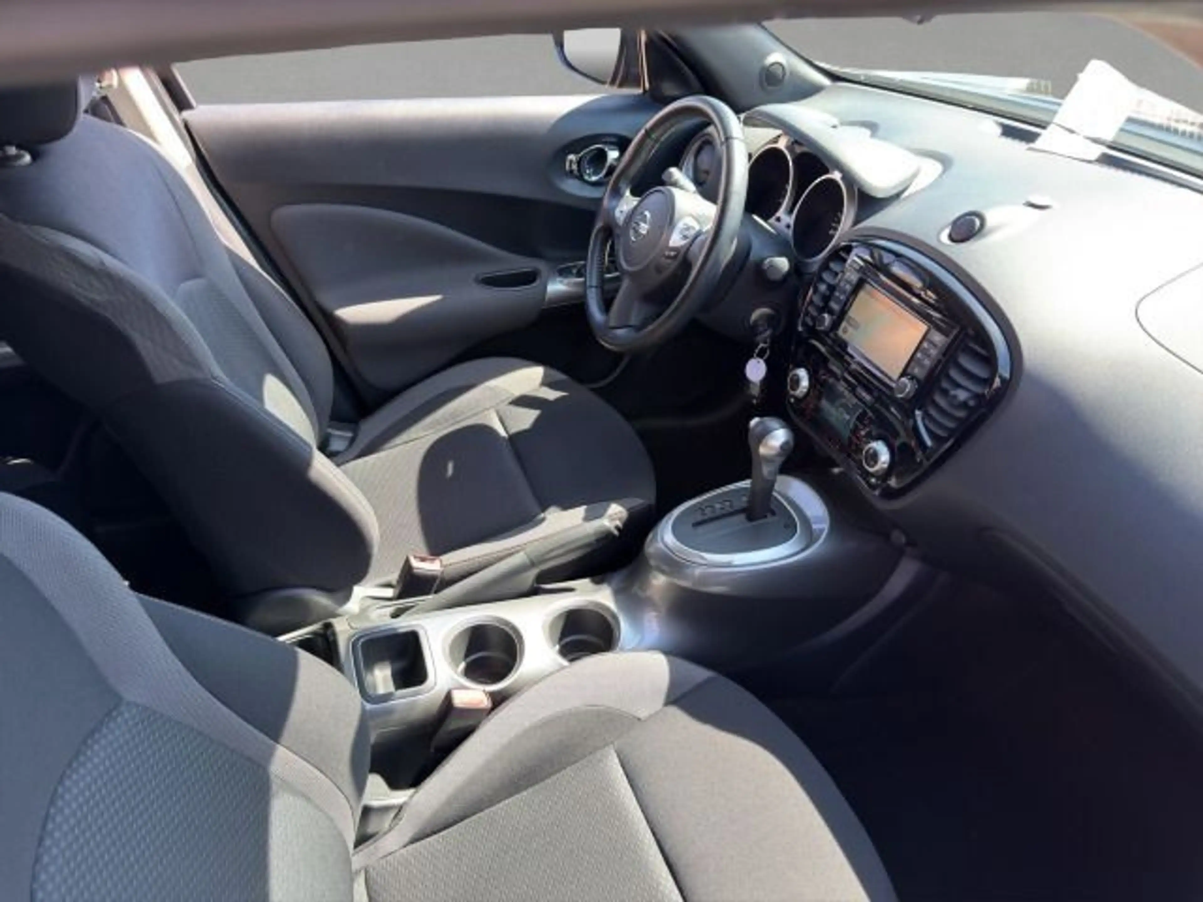 Nissan Juke Acenta 1.6 Xtronik  Navi — photo 9