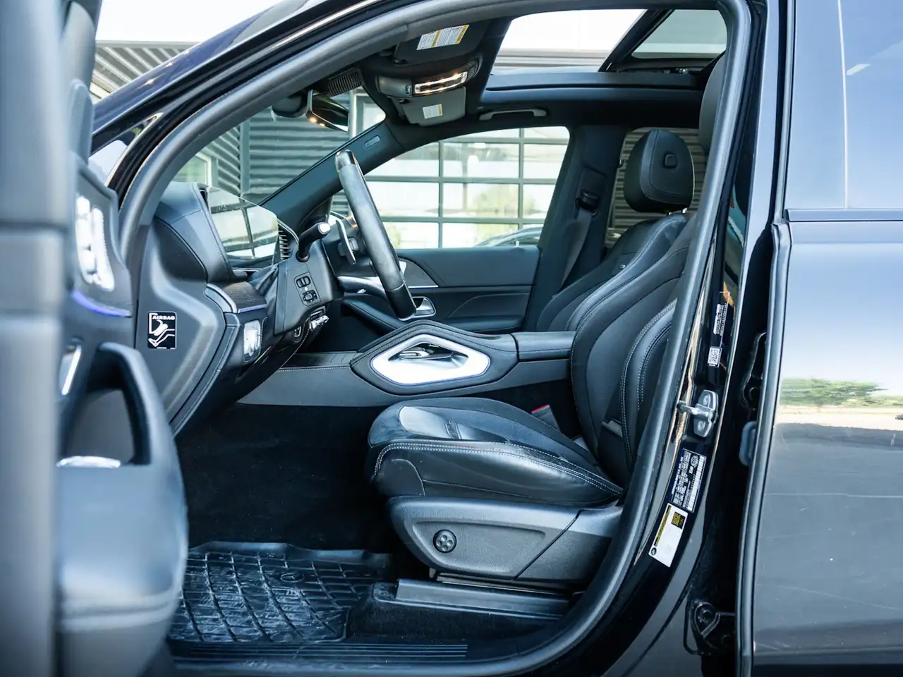 Mercedes-Benz GLE снимка Mercedes-Benz GLE