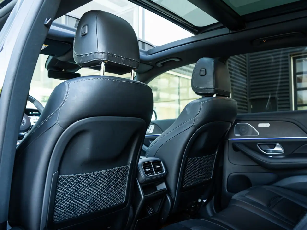 Mercedes-Benz GLE снимка Mercedes-Benz GLE
