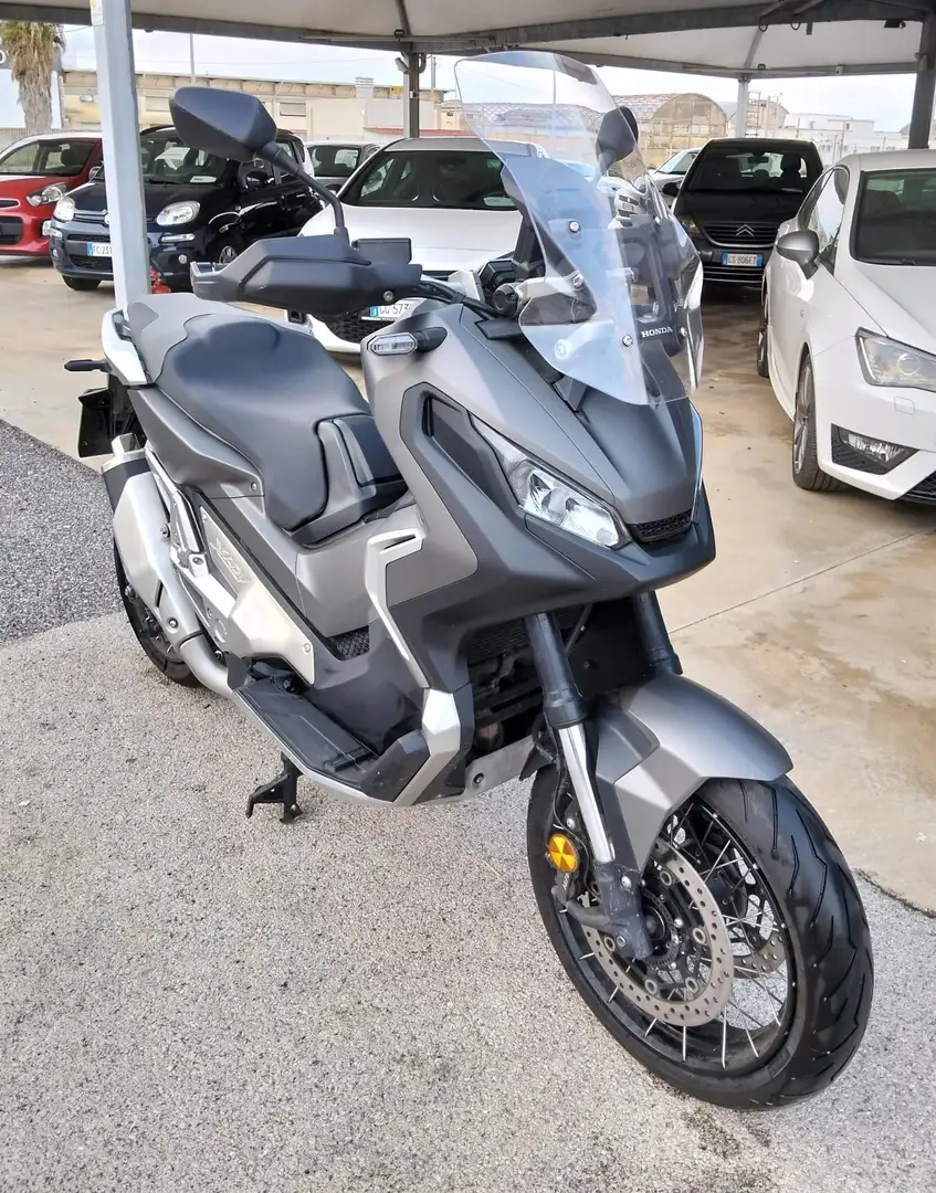 Honda Grigio - 2