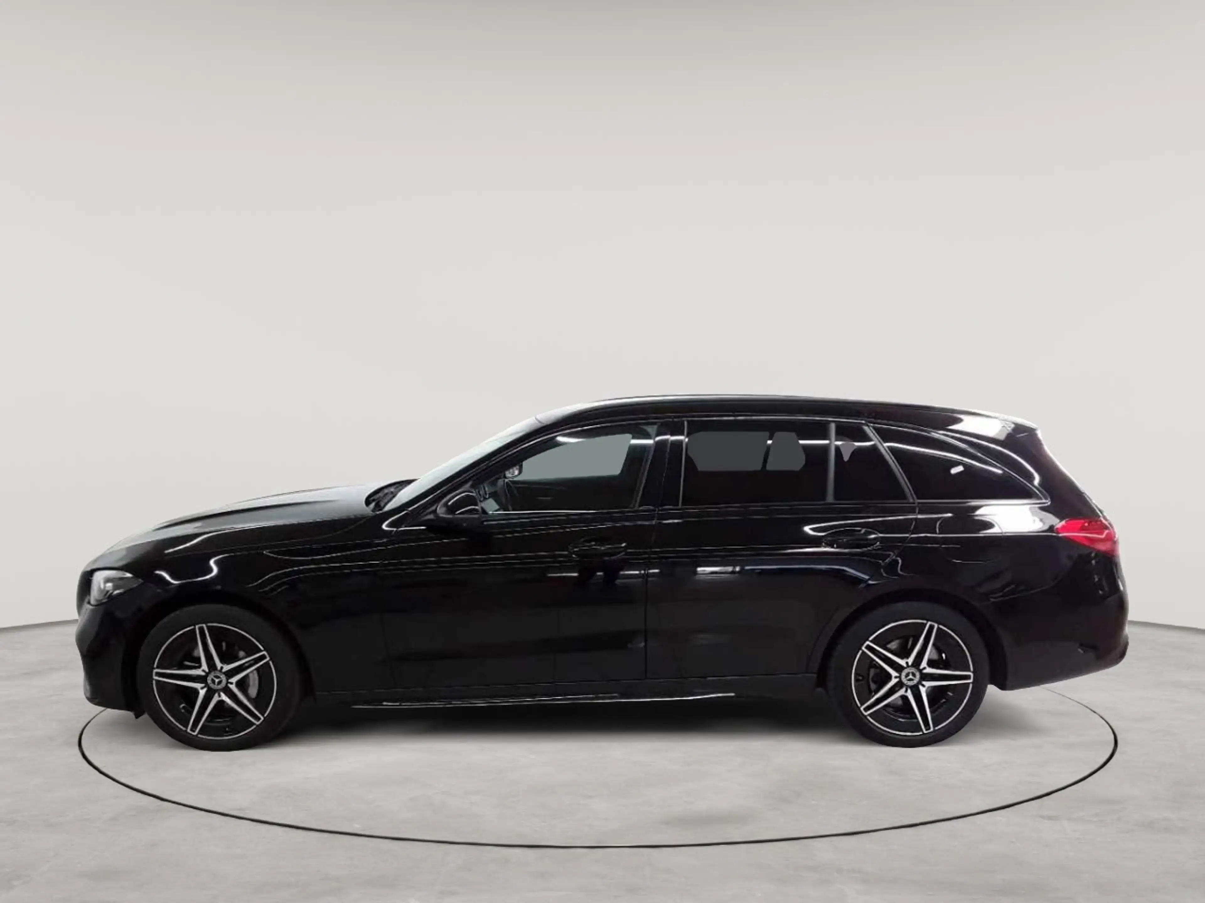 Mercedes-Benz C 300 C 300 e T 9G- AMG DIS KomfP AssiP — photo 6