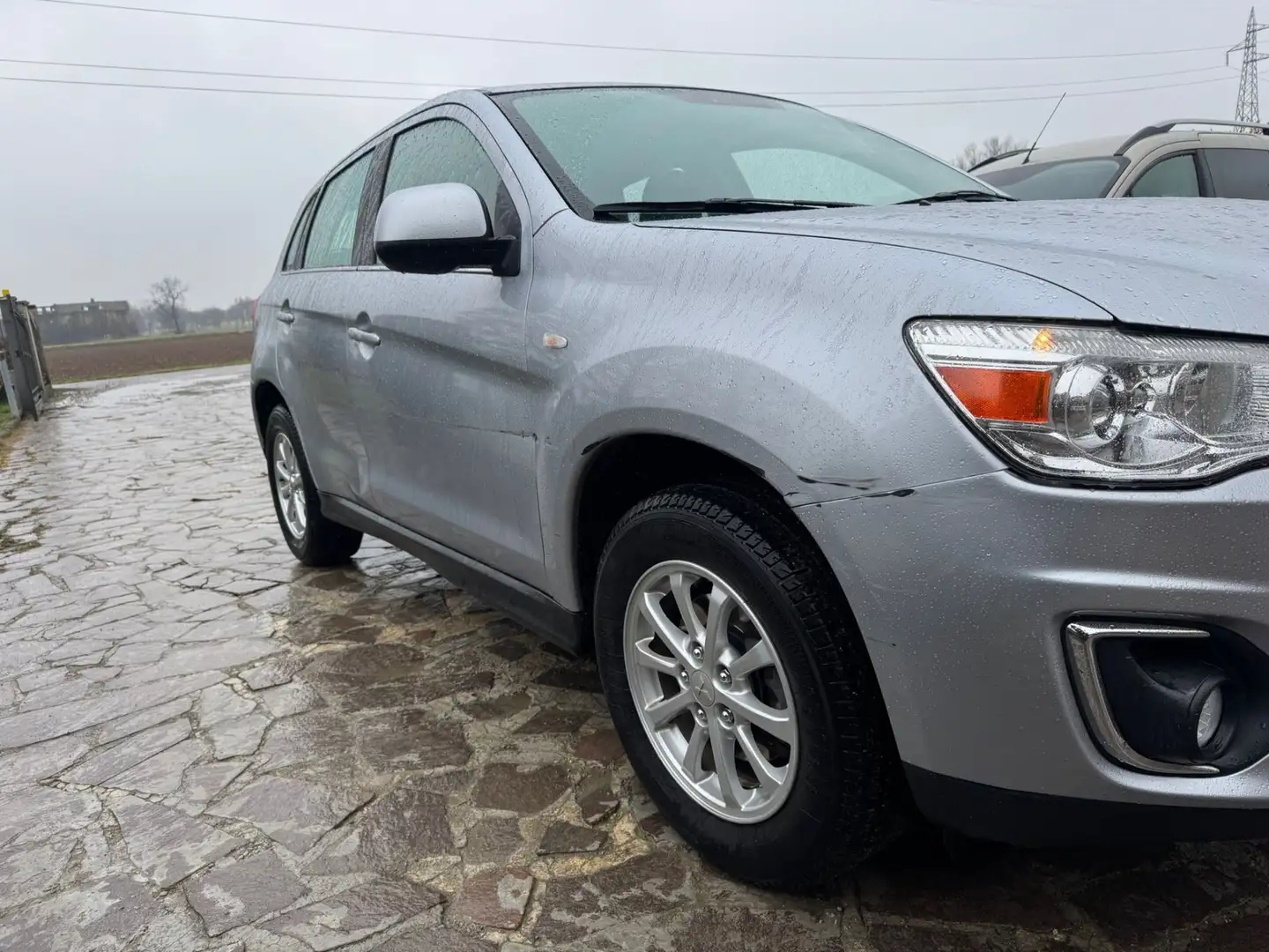 Mitsubishi ASX 1.8 DI-D 150 CV 4WD Intense Panoramic Grigio - 2