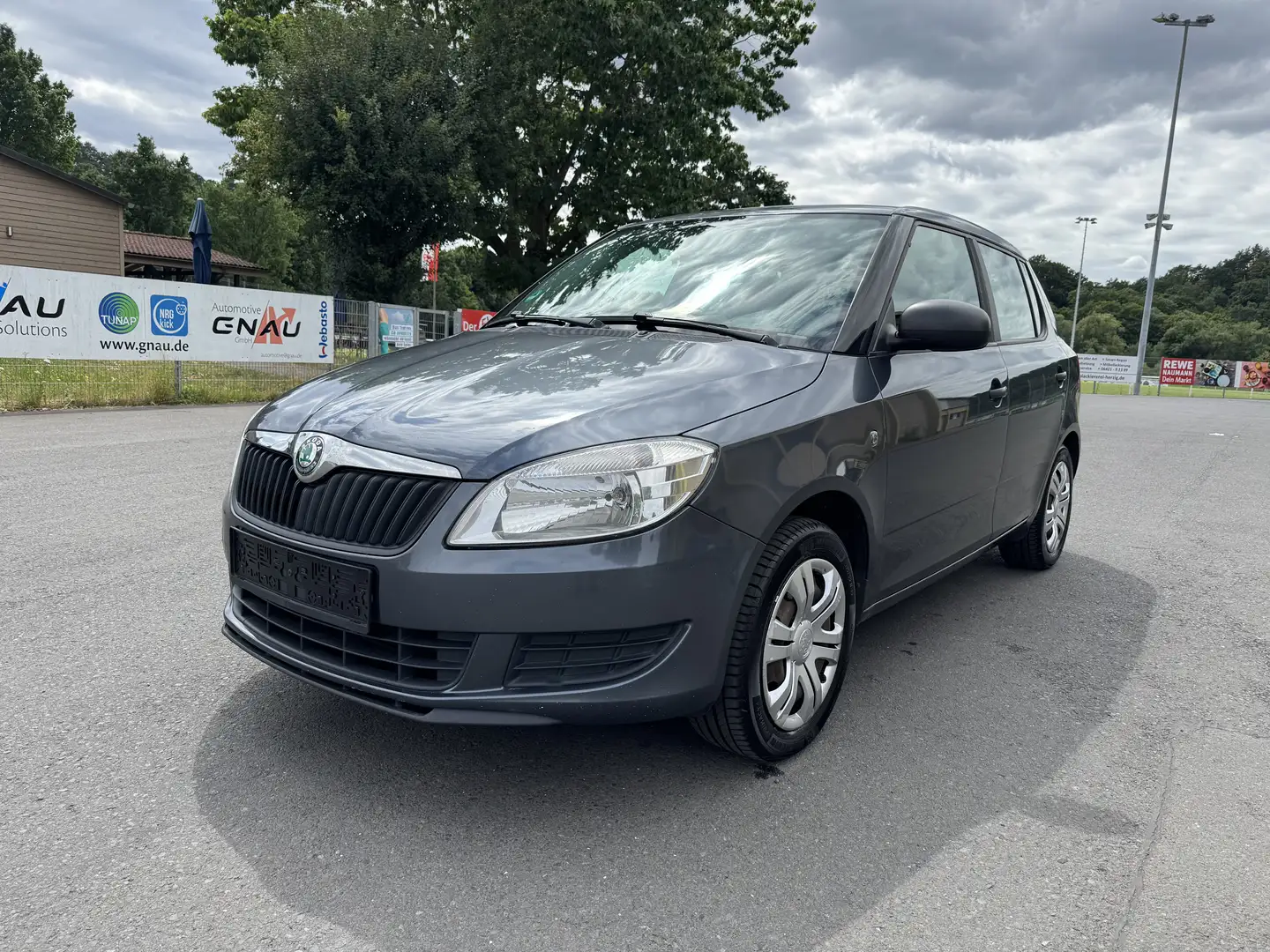 Skoda Fabia 1.2l TDI GreenLine Gris - 1