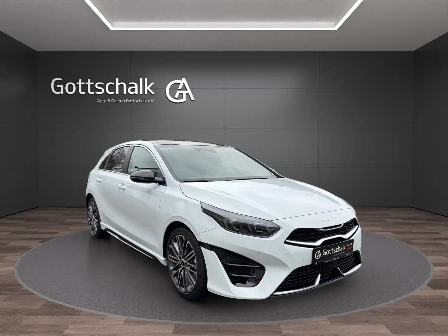 Kia Ceed / cee'd 1.5 T-GDI 140 PS DCT GT-line Weiß - 2