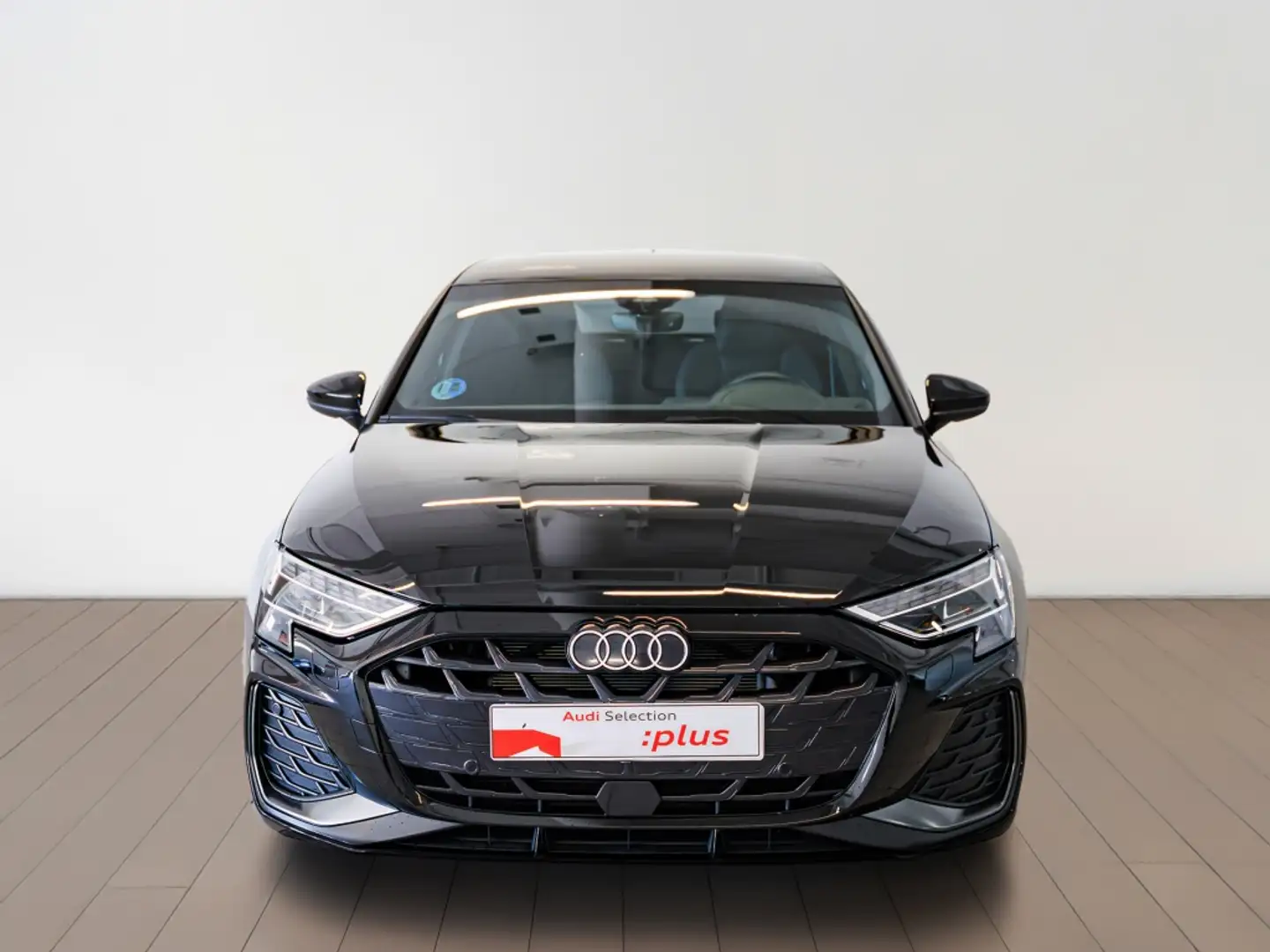 Audi A3 Sportback 35 TFSI Genuine S tronic Noir - 2
