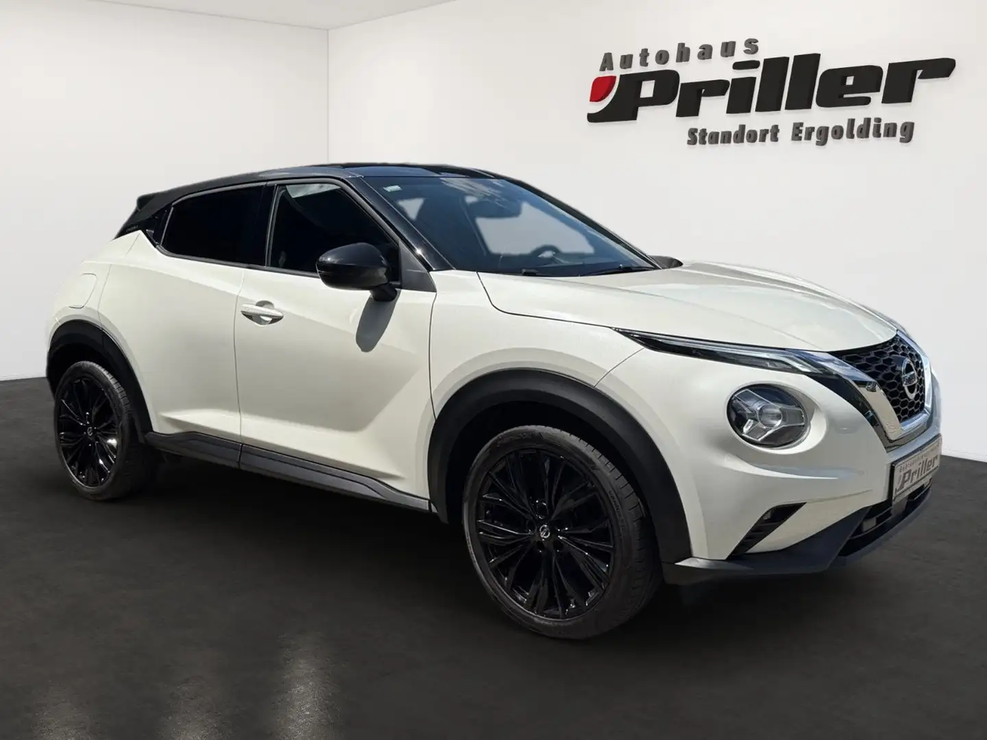 Nissan Juke 1.0 DIG-T Enigma *KAMERA/SHZ/TEMPOMAT* Weiß - 2