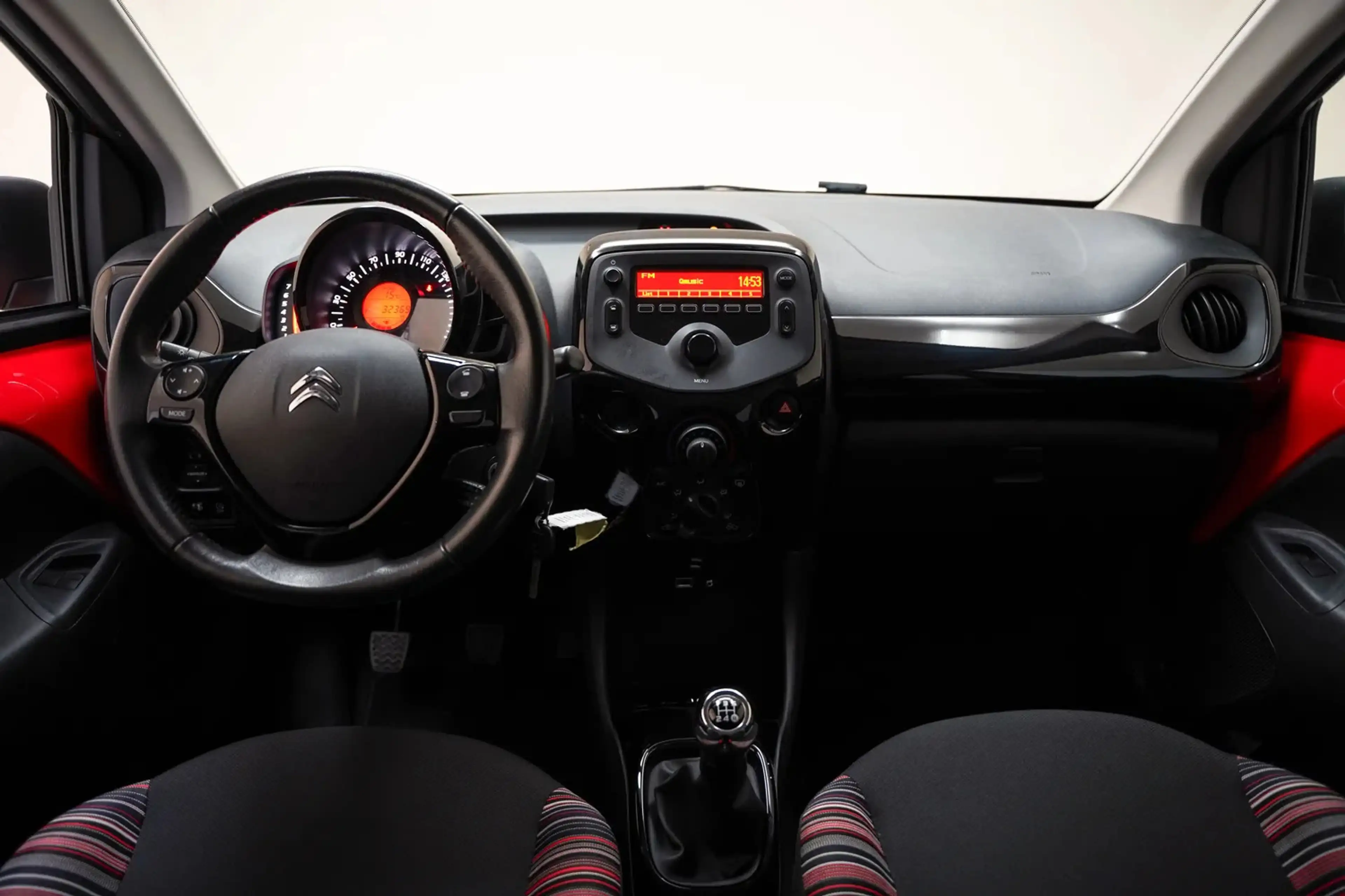 Citroen C1 1.0 VTi Airscape Feel [ Opendak Airco ] — photo 4
