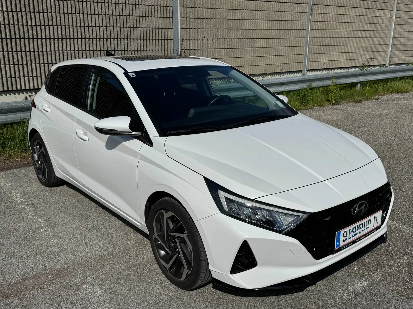 Hyundai i20 1,2 MPI Trend Line Weiß - 2