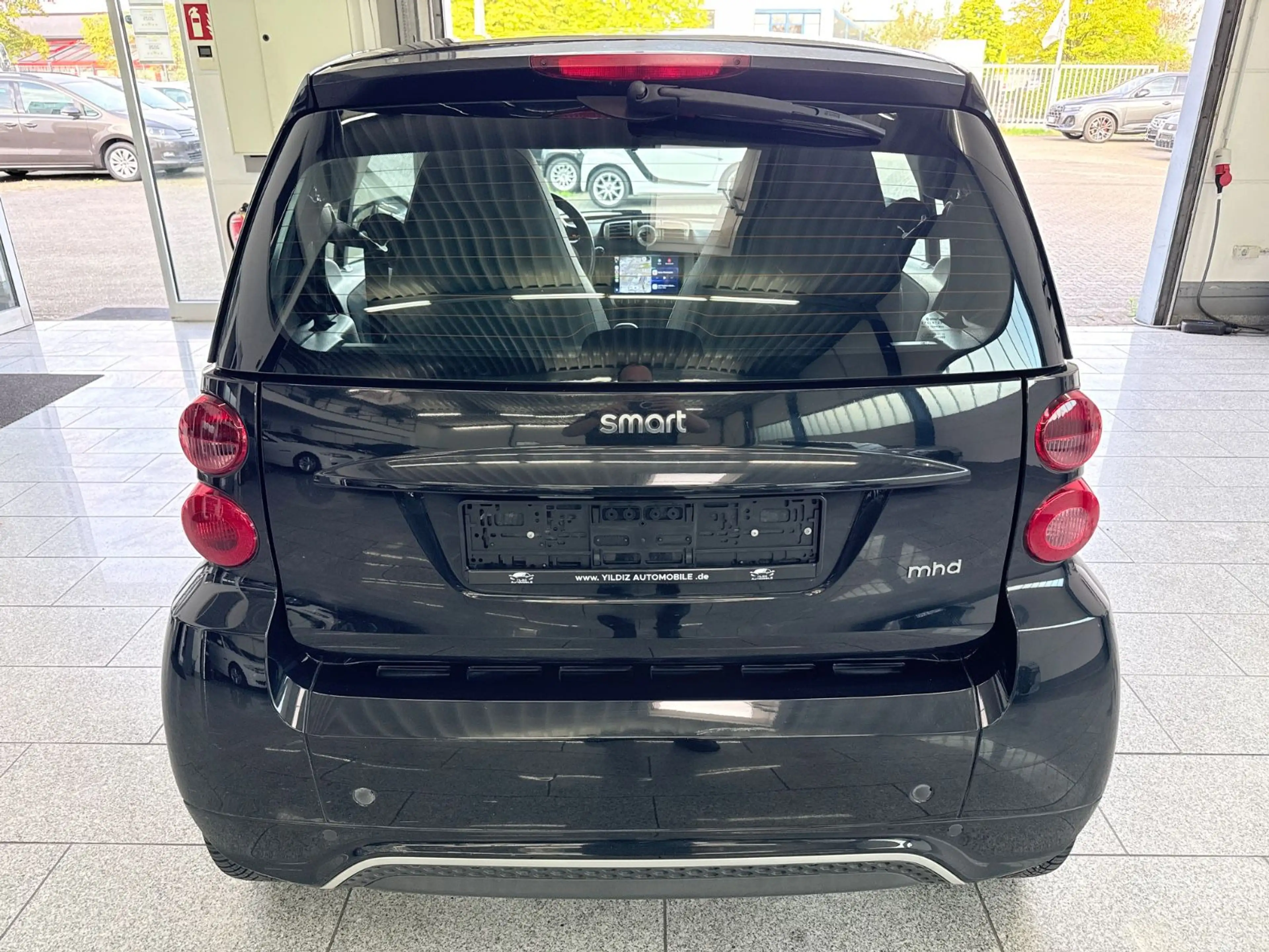 smart forTwo 1.0 MHD*AUTO*SERV*PANO*CARPL*NAV*SHZ*SOUN — photo 8