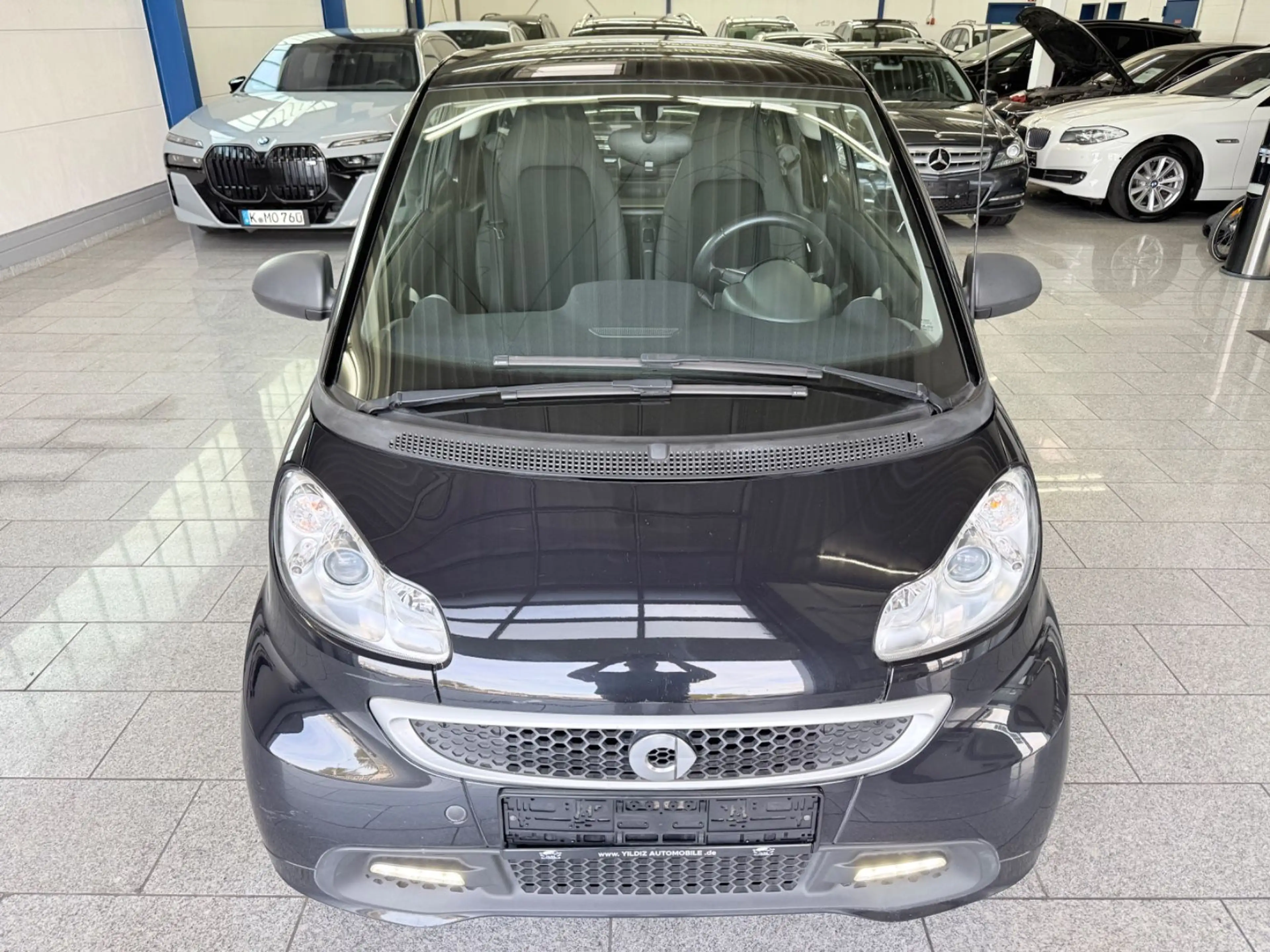 smart forTwo 1.0 MHD*AUTO*SERV*PANO*CARPL*NAV*SHZ*SOUN — photo 3