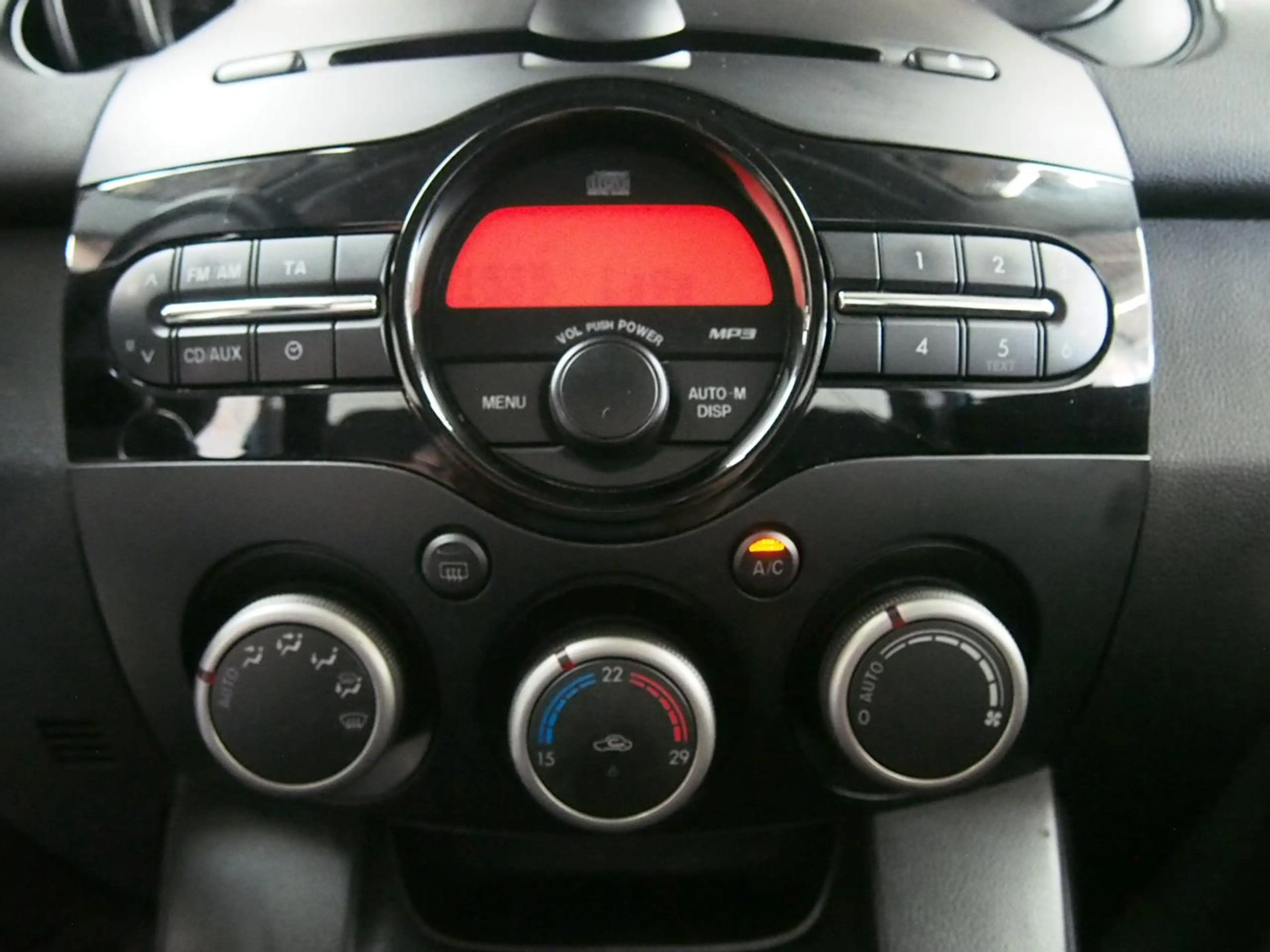 Mazda 2 1.3 TS Airco (APK:Nieuw) Incl.Garantie — photo 11