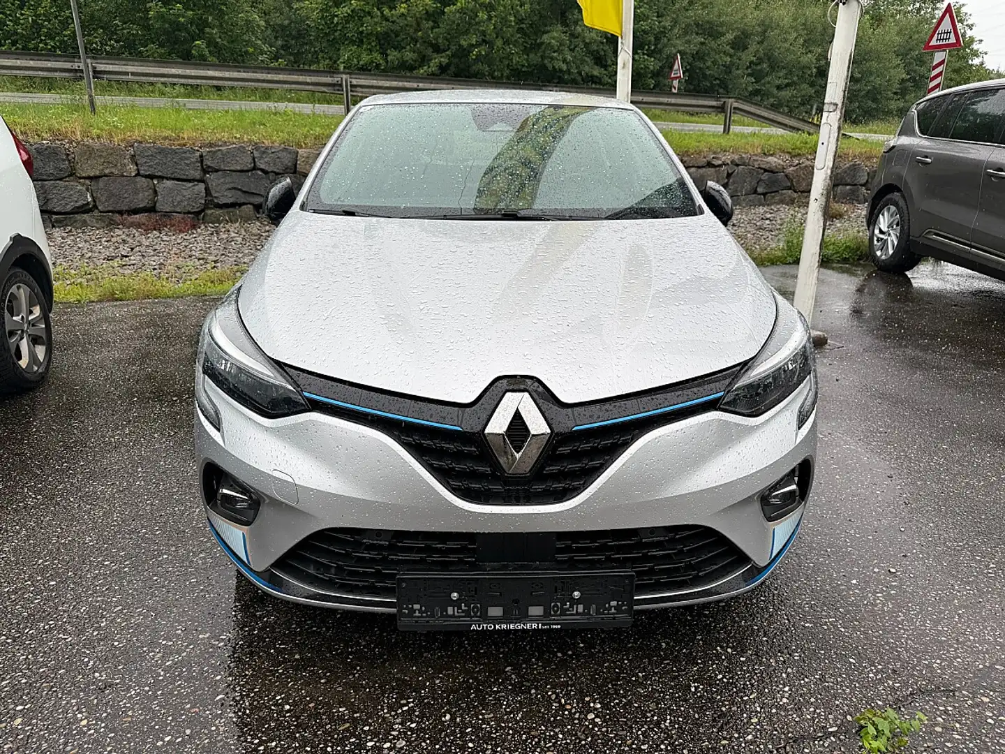 Renault Clio Limited Edition E-TECH 140 Aut. Silber - 2