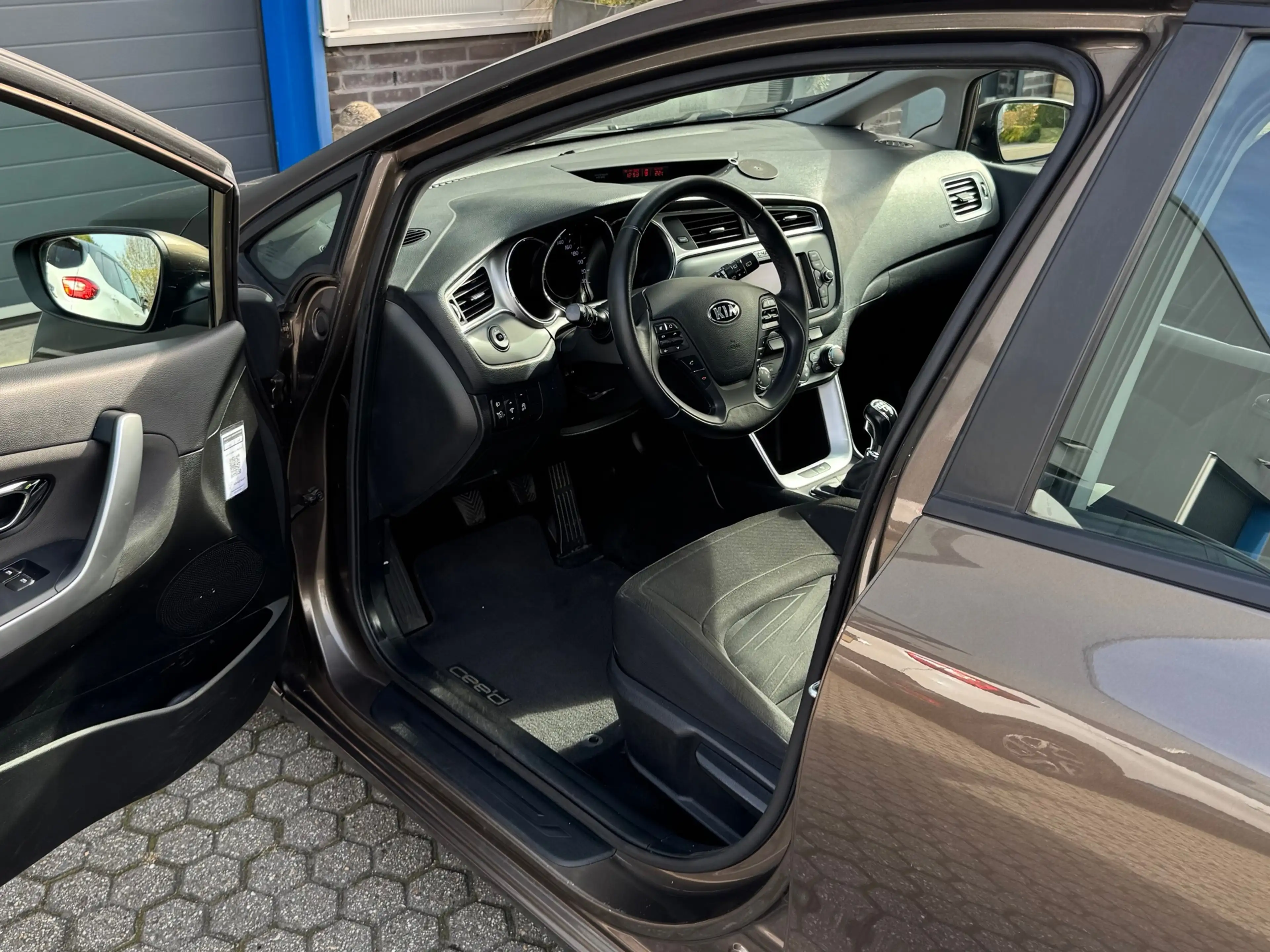 Kia Ceed SW / cee'd SW Sportswagon 1.6 GDI First Edition | 86d km! | Navi — photo 3