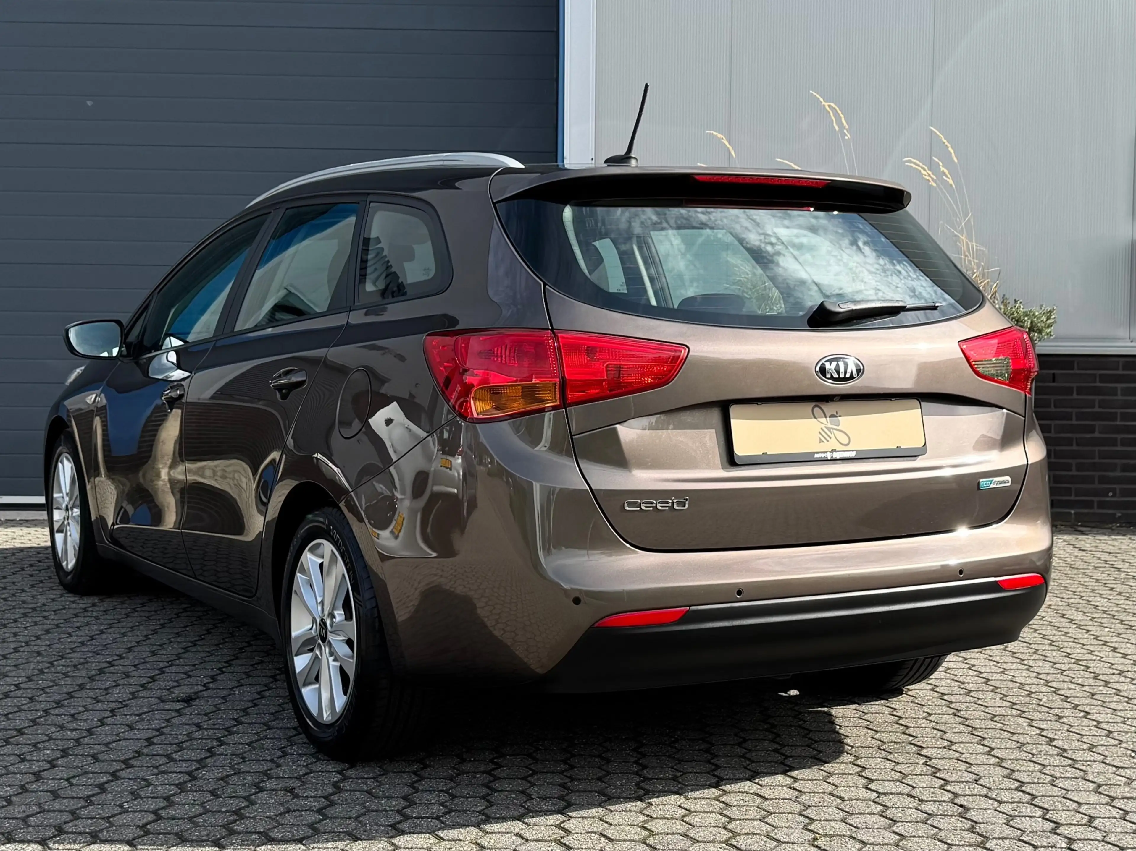 Kia Ceed SW / cee'd SW Sportswagon 1.6 GDI First Edition | 86d km! | Navi — photo 2