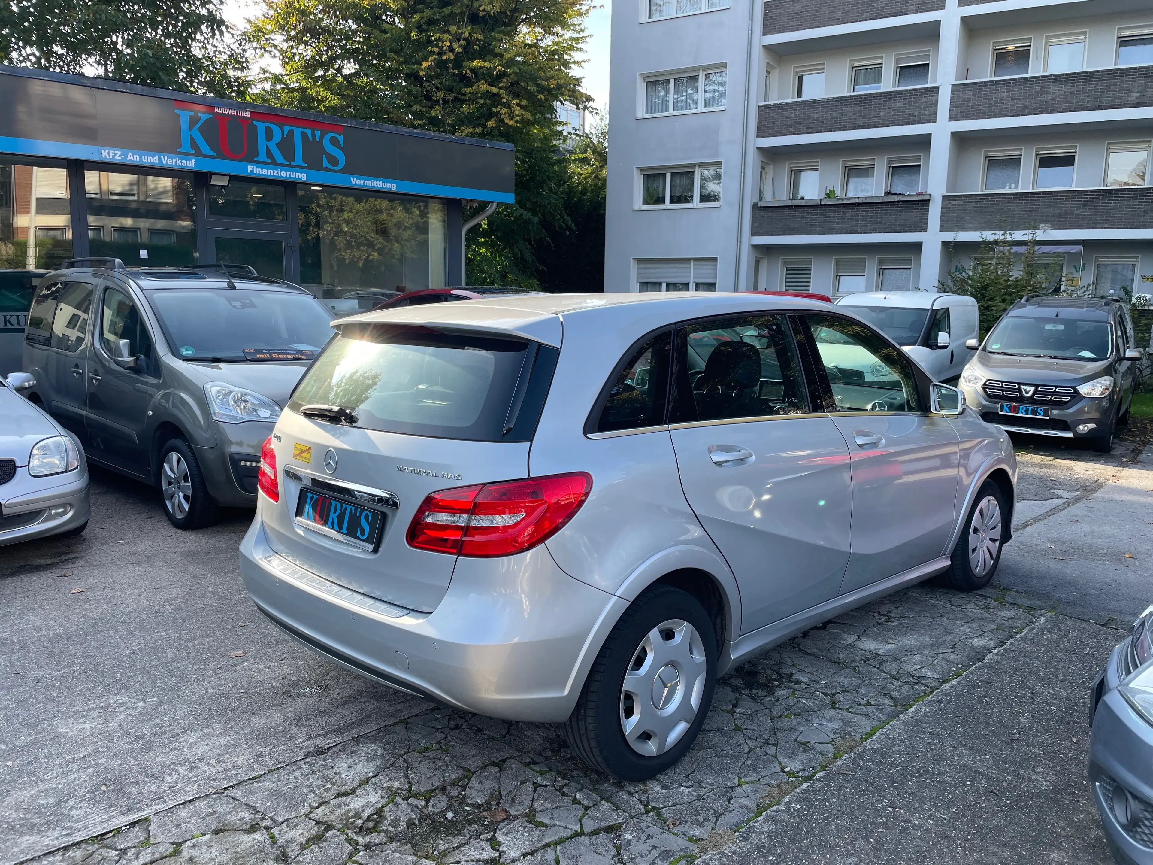 Mercedes-Benz B 200 B 200 CNG GAS I.Hand Aut. Navi Bi-Xenon LED PDC — photo 9