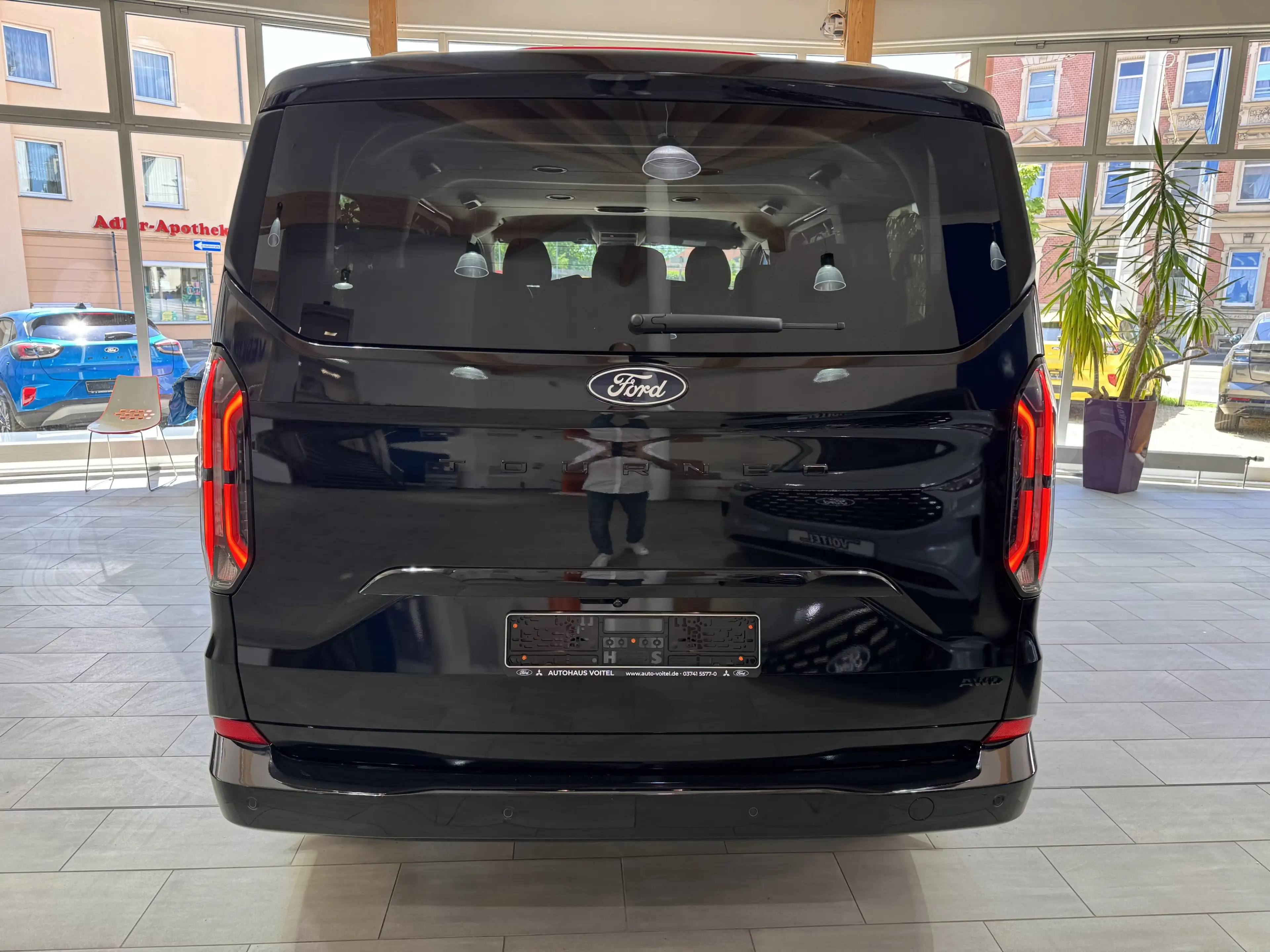 Ford Tourneo Custom Titanium X L1 AWD MATRIX-LED — photo 6