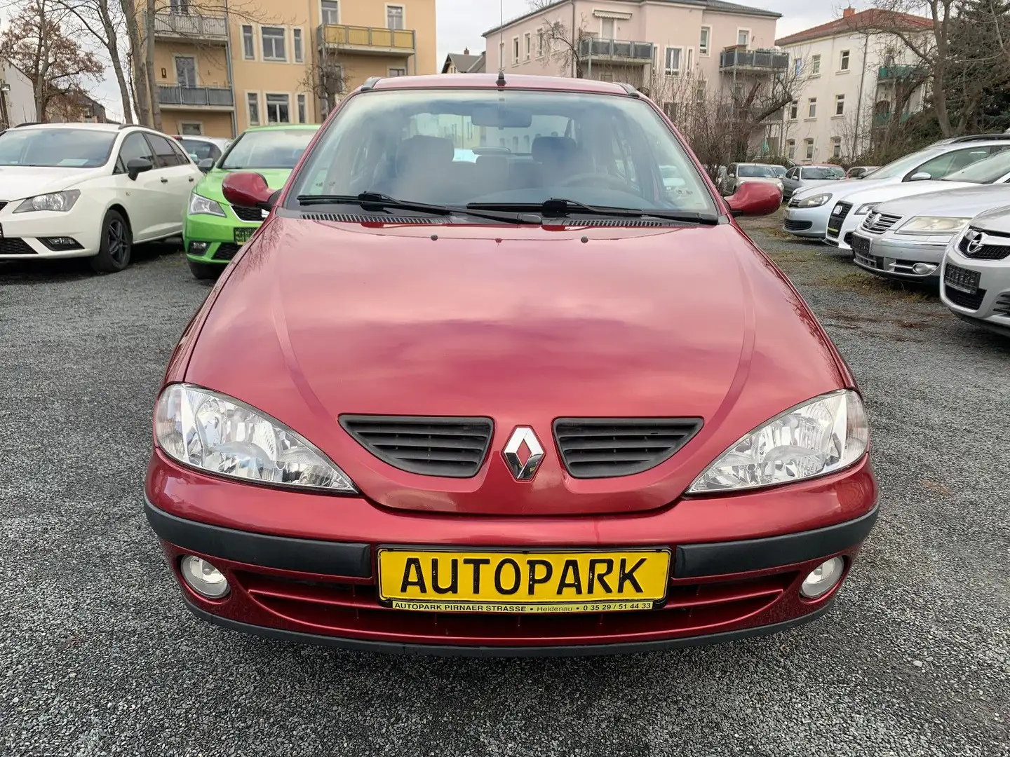 Renault Megane * 1. Hand, Klima, elektr. FH, LMF, Nr. 31 Rot - 2