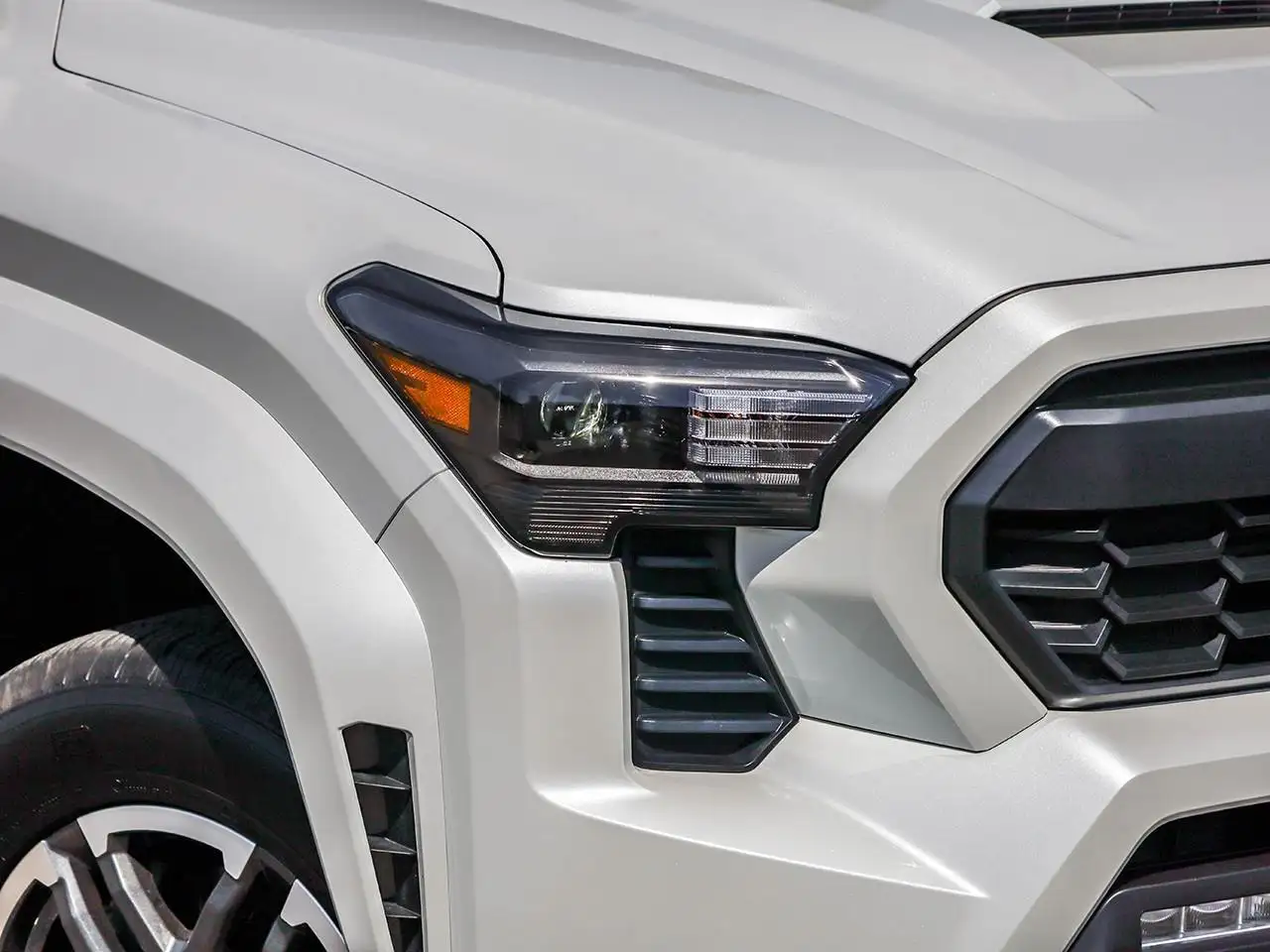Toyota Tacoma снимка Toyota Tacoma