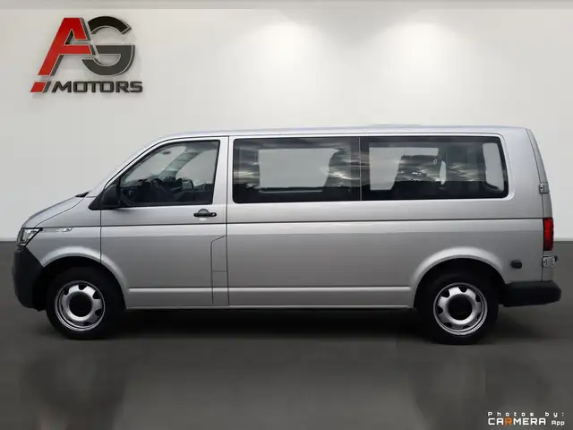 Volkswagen Transporter view 8