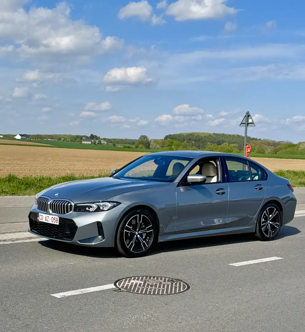 BMW 330 330i xDrive Aut. Sport Line - 2