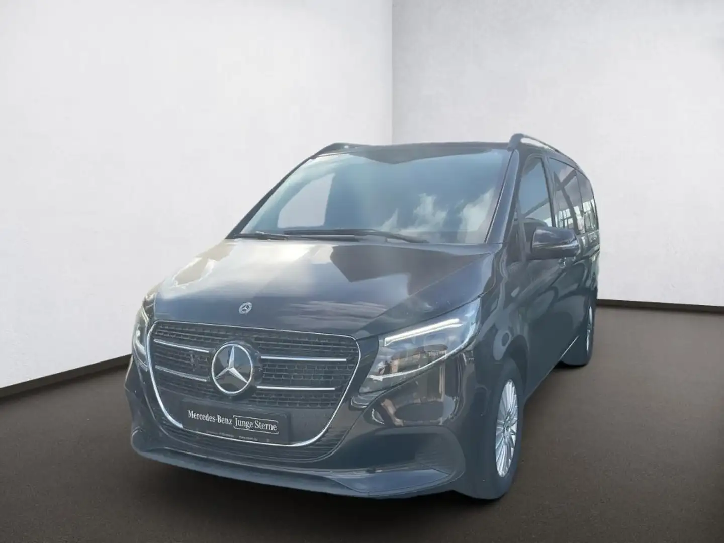Mercedes-Benz V 300 Style lang AHK2,5*Distronic*elektr.Türen* Schwarz - 2