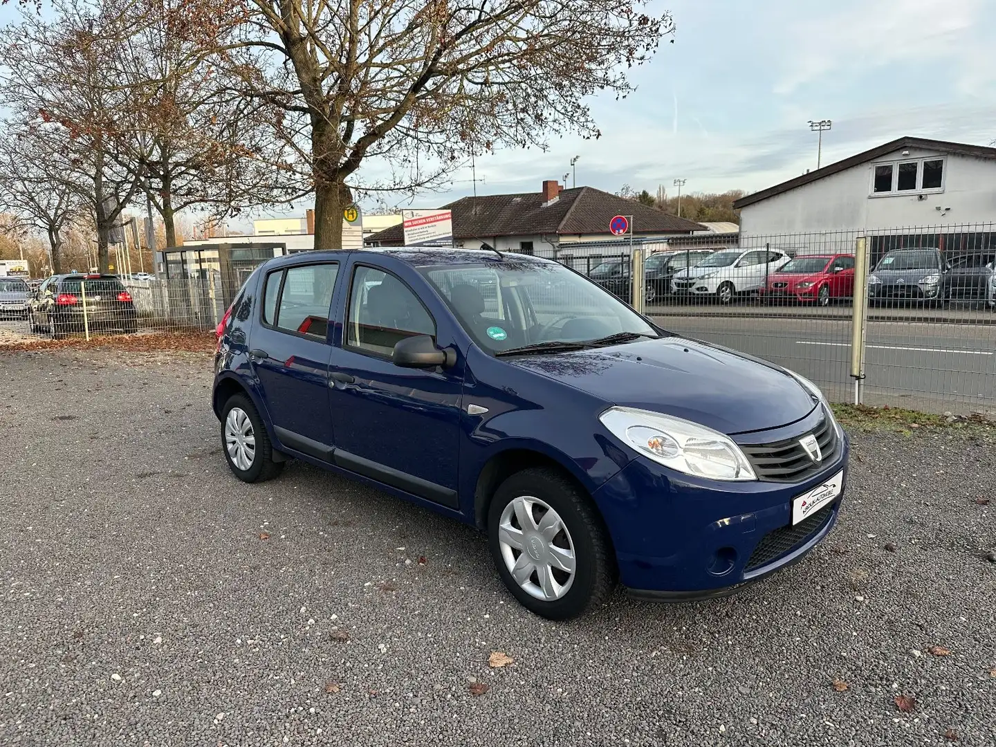 Dacia Sandero Eco Klima TÜV Blau - 1
