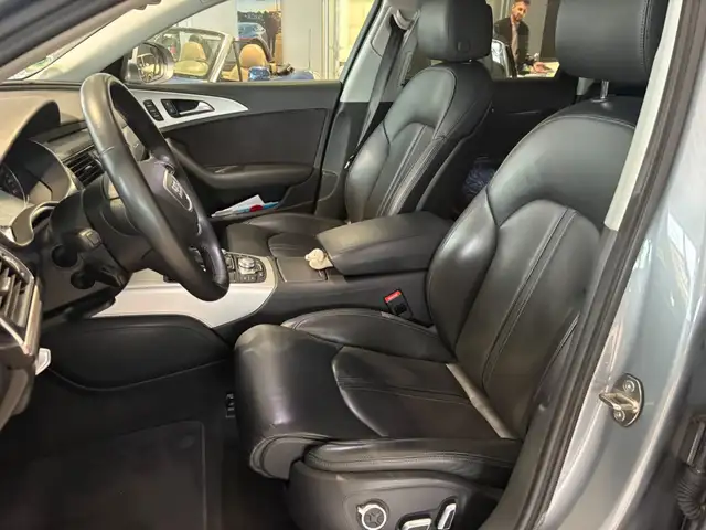 Audi A6 view 11