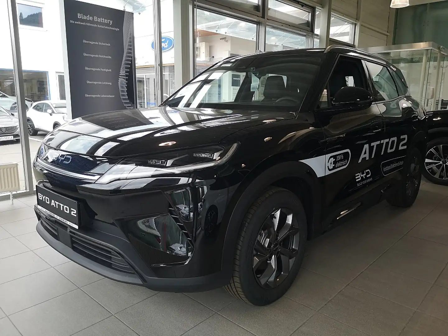 BYD Atto 2 Atto2 45,12 kWh Active Österreich Paket Чорний - 1