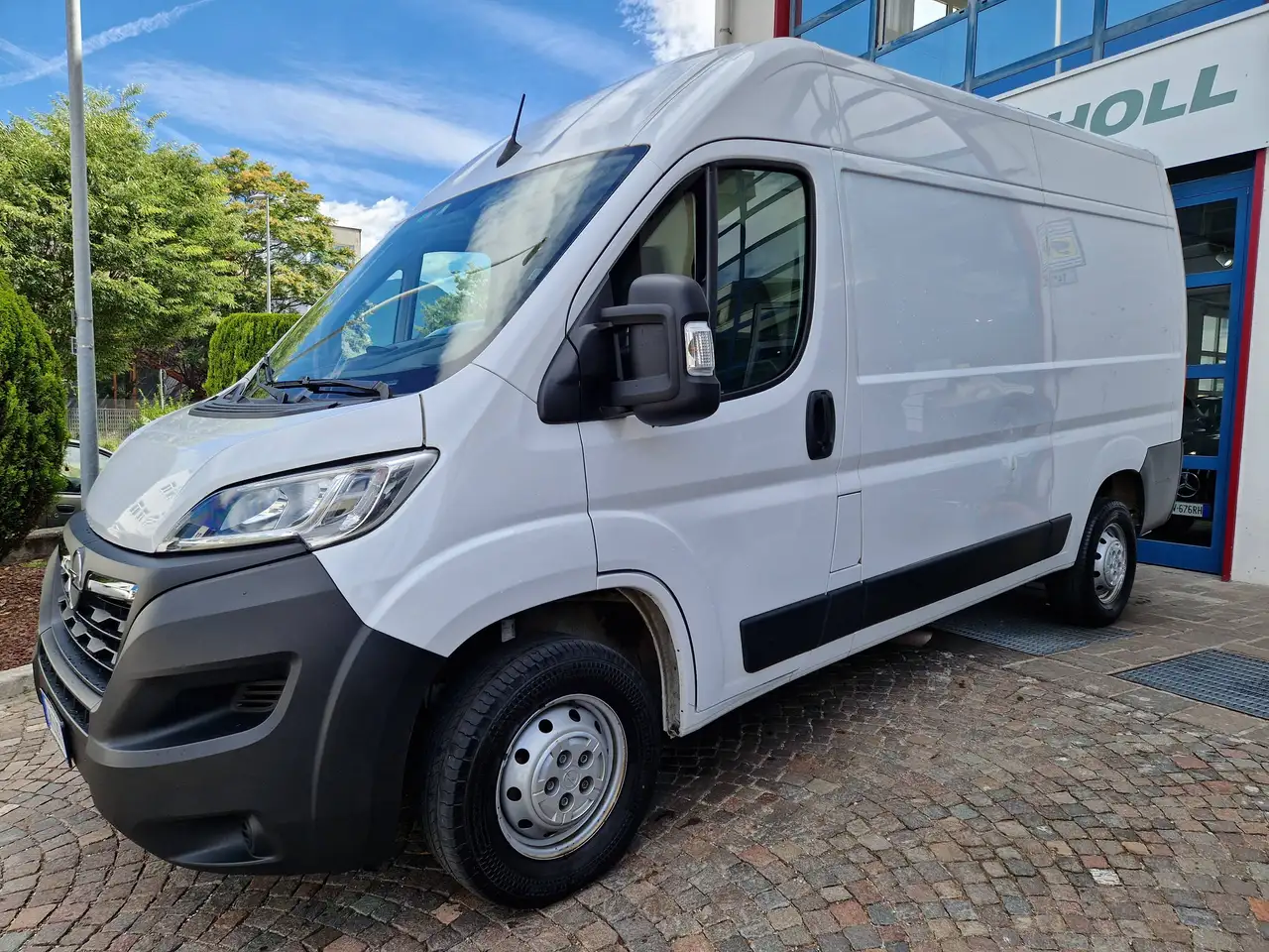 Opel Movano