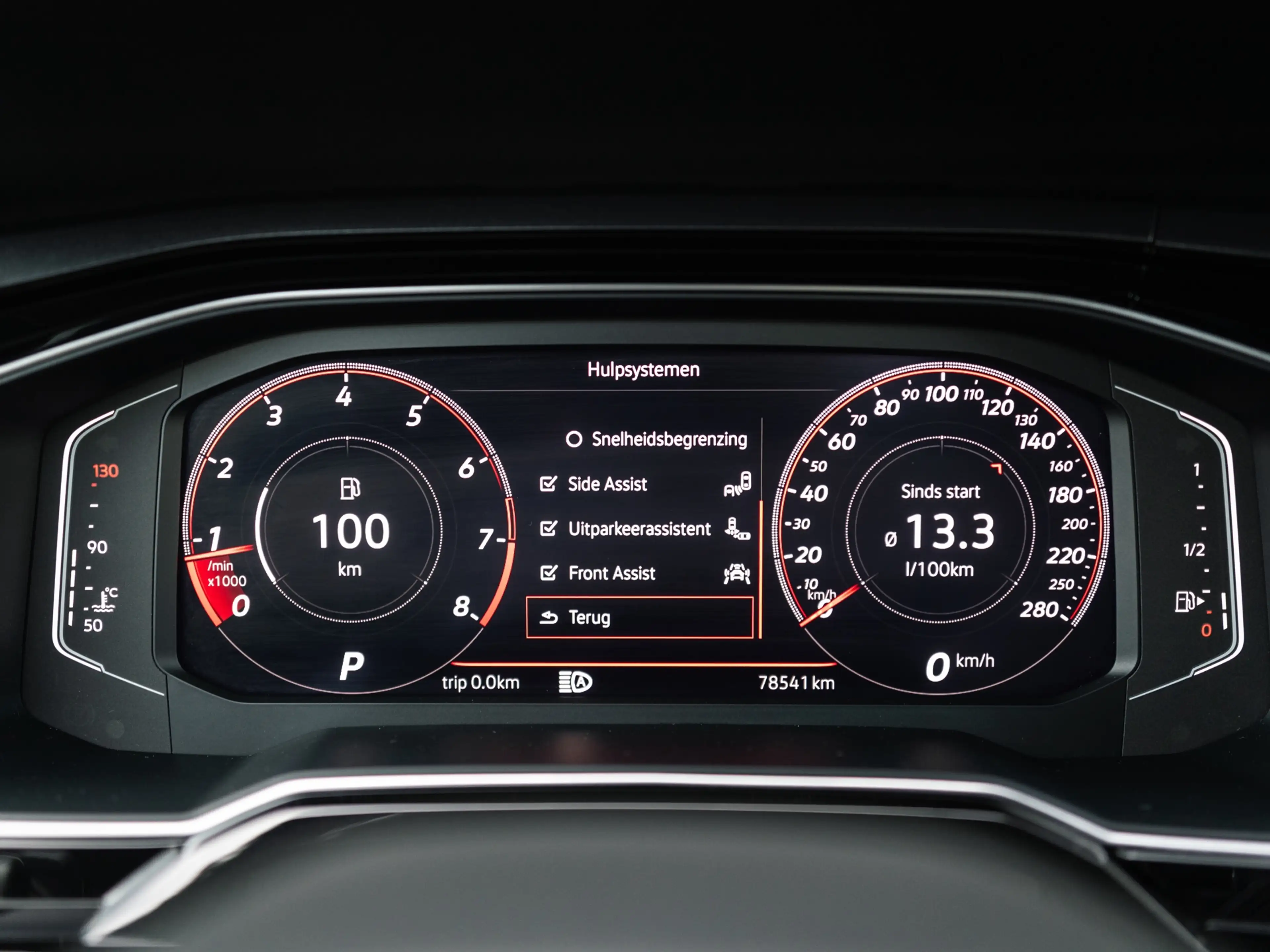 Volkswagen Polo GTI 2.0 TSI Beats Camera Keyless Blindspot — photo 29