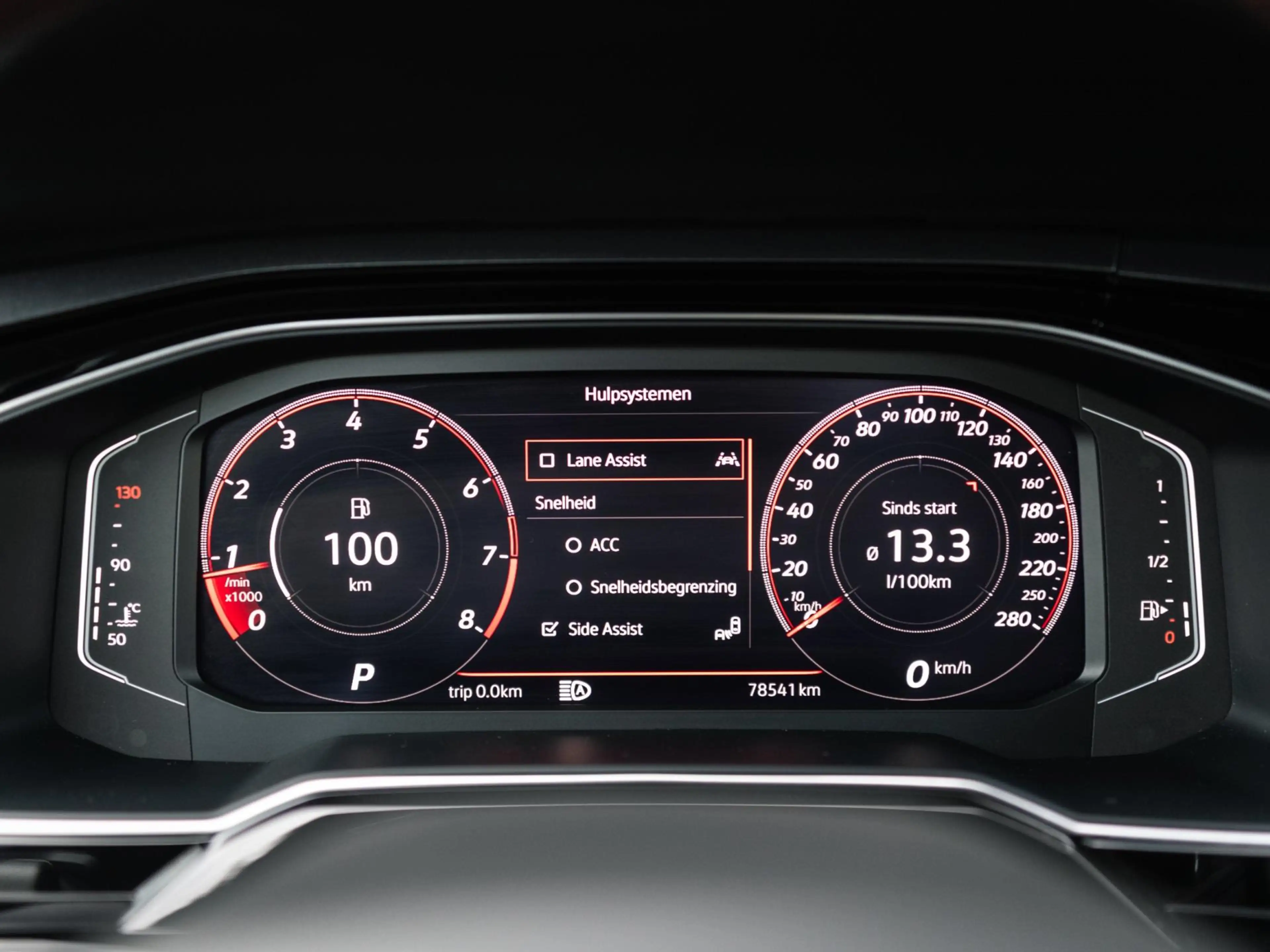 Volkswagen Polo GTI 2.0 TSI Beats Camera Keyless Blindspot — photo 30