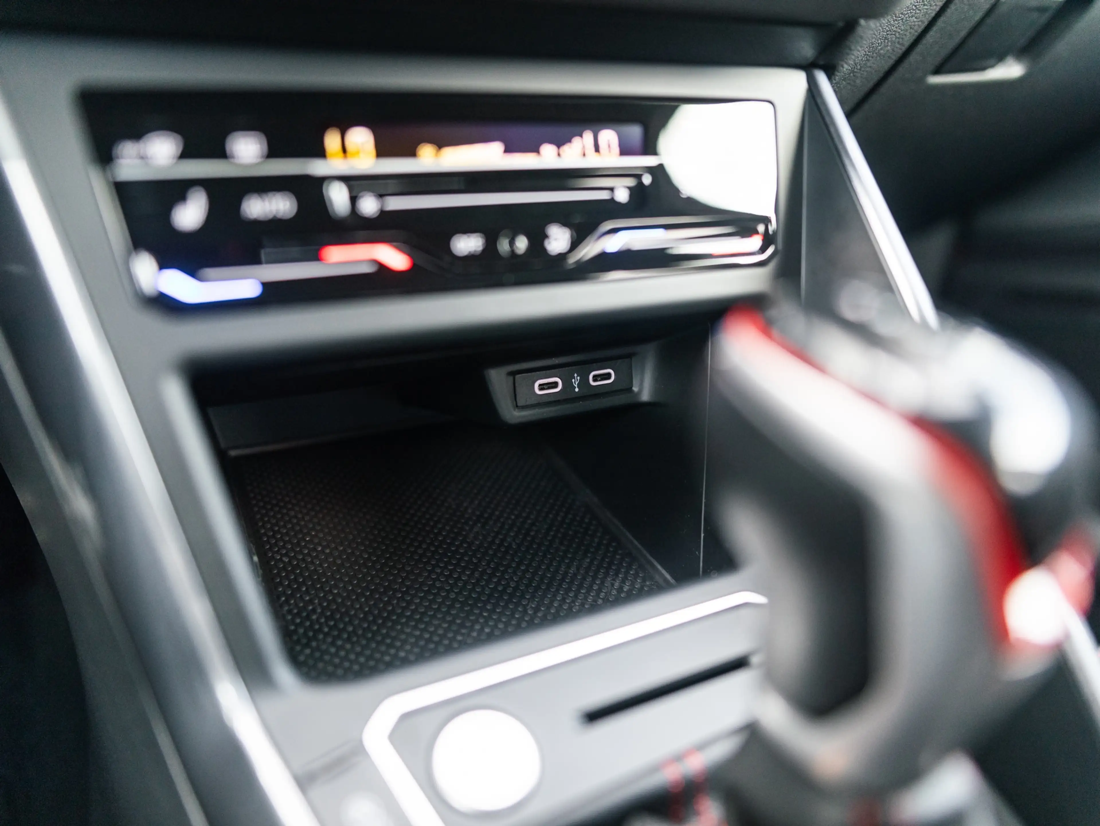 Volkswagen Polo GTI 2.0 TSI Beats Camera Keyless Blindspot — photo 41