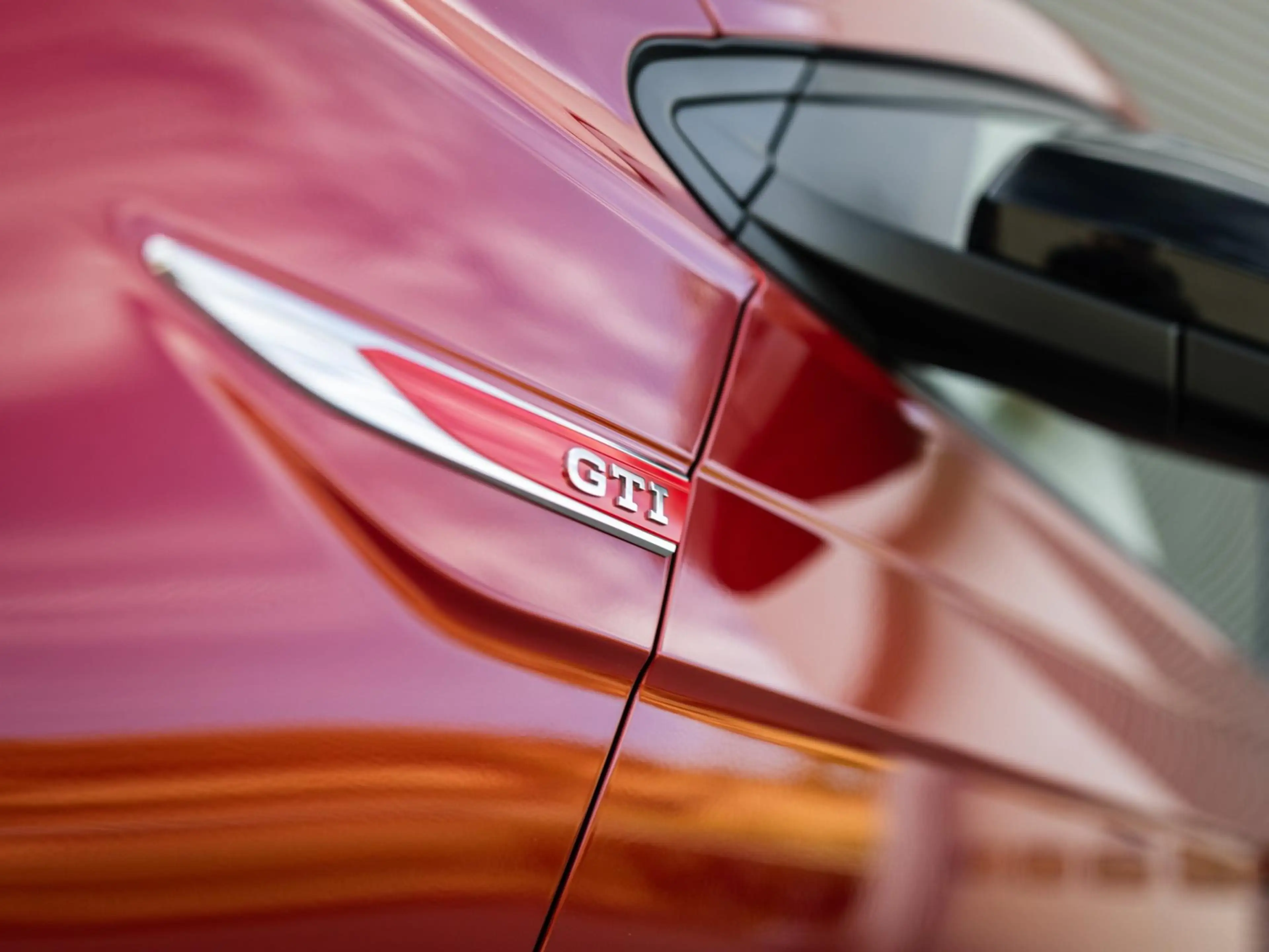 Volkswagen Polo GTI 2.0 TSI Beats Camera Keyless Blindspot — photo 5