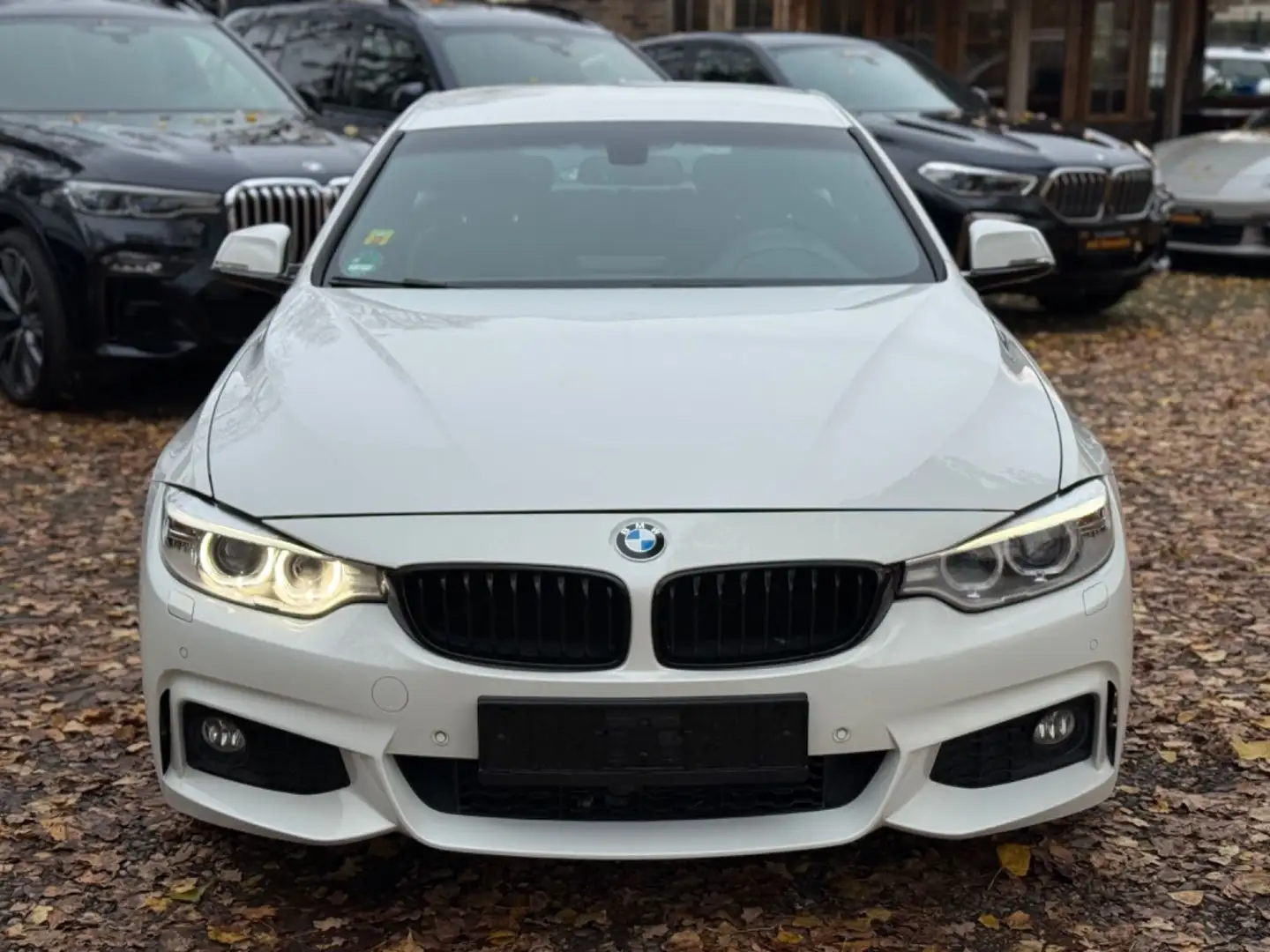 BMW 420 i GranCoupe M Sport//*NAVI*//*LEDER*//*SPORT Blanc - 2
