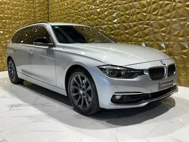 BMW 320 320d Touring Luxury auto