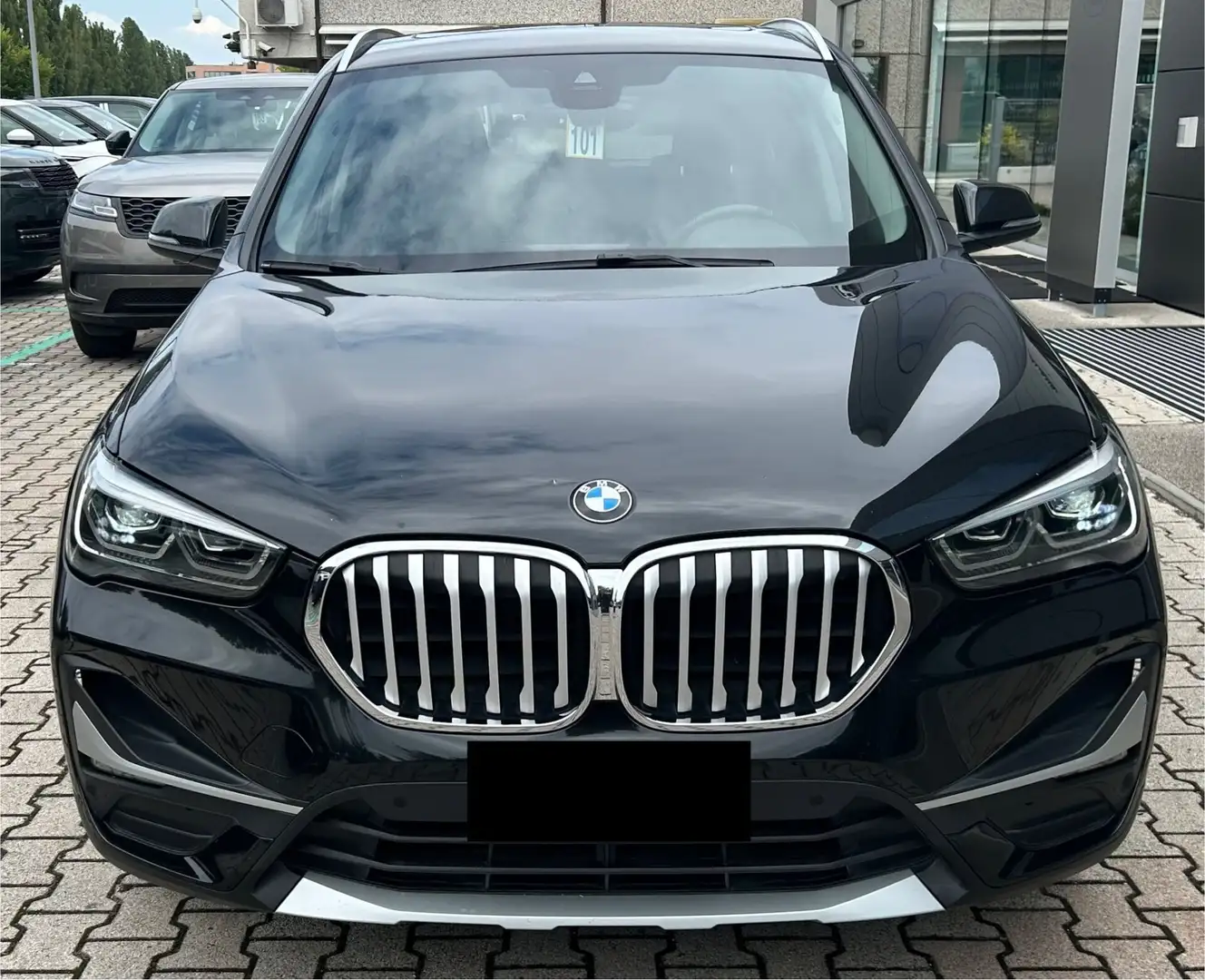 BMW X1 xDrive18d Business Bleu - 1
