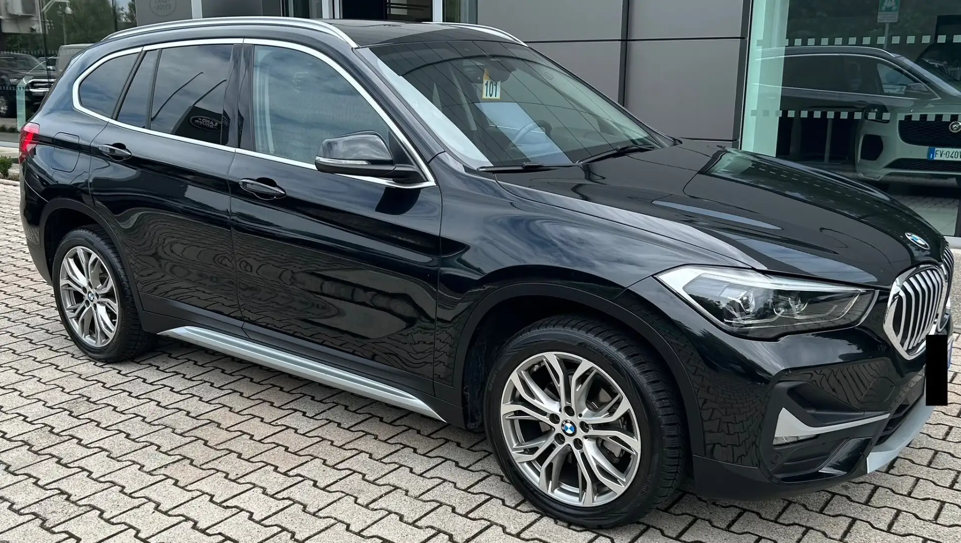 BMW X1 xDrive18d Business Bleu - 2