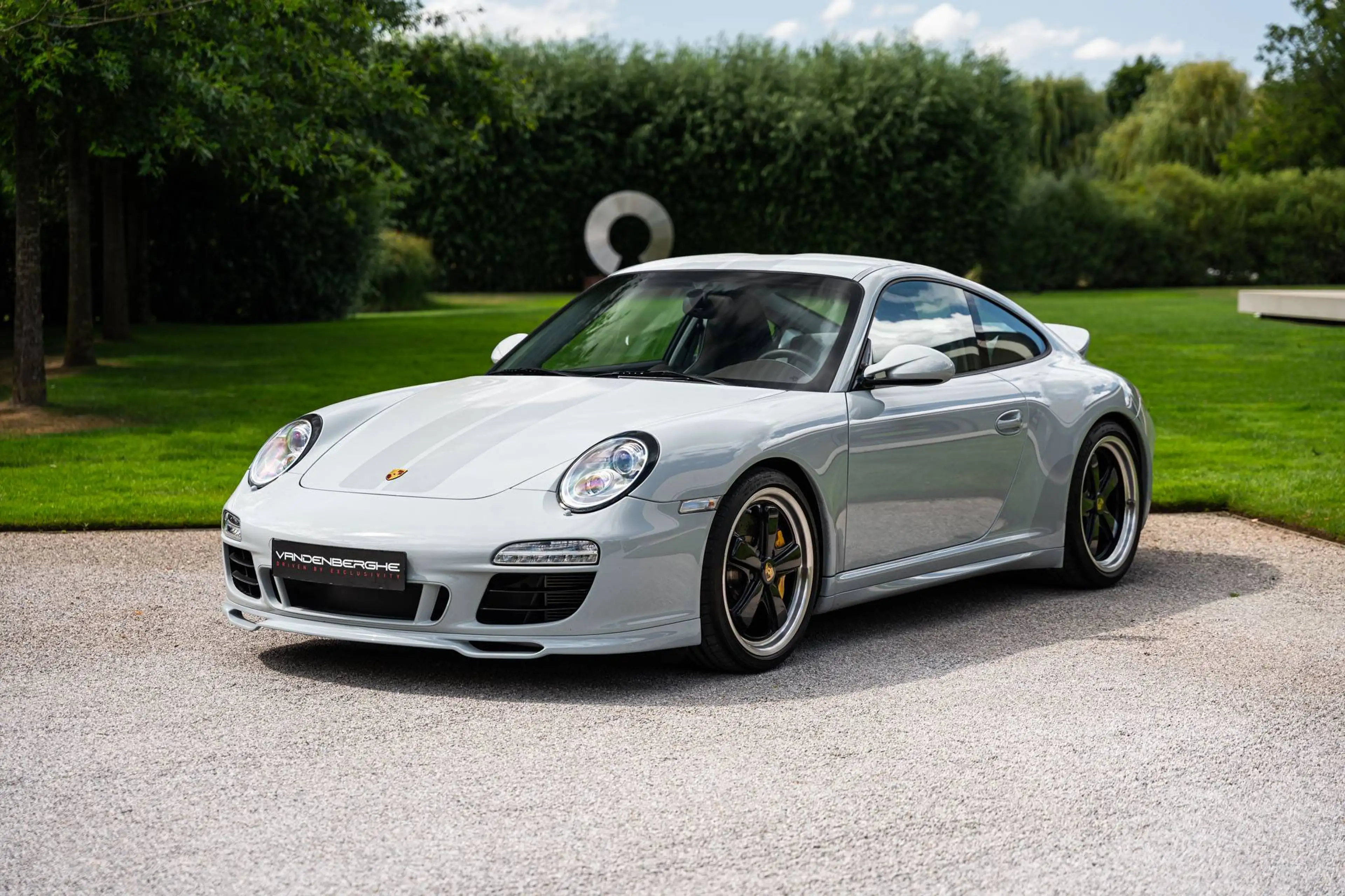 Porsche 997 SPORT CLASSIC / 1 OF 250 / COLLECTOR ITEM / ONLY 7100 KM / SPORT S — photo 4