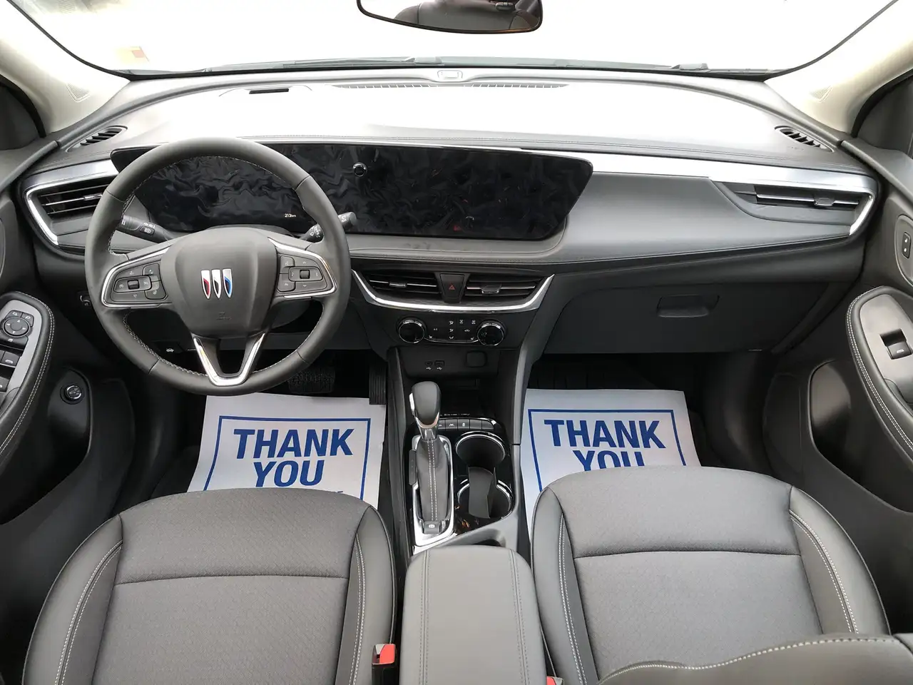 Buick Encore снимка Buick Encore