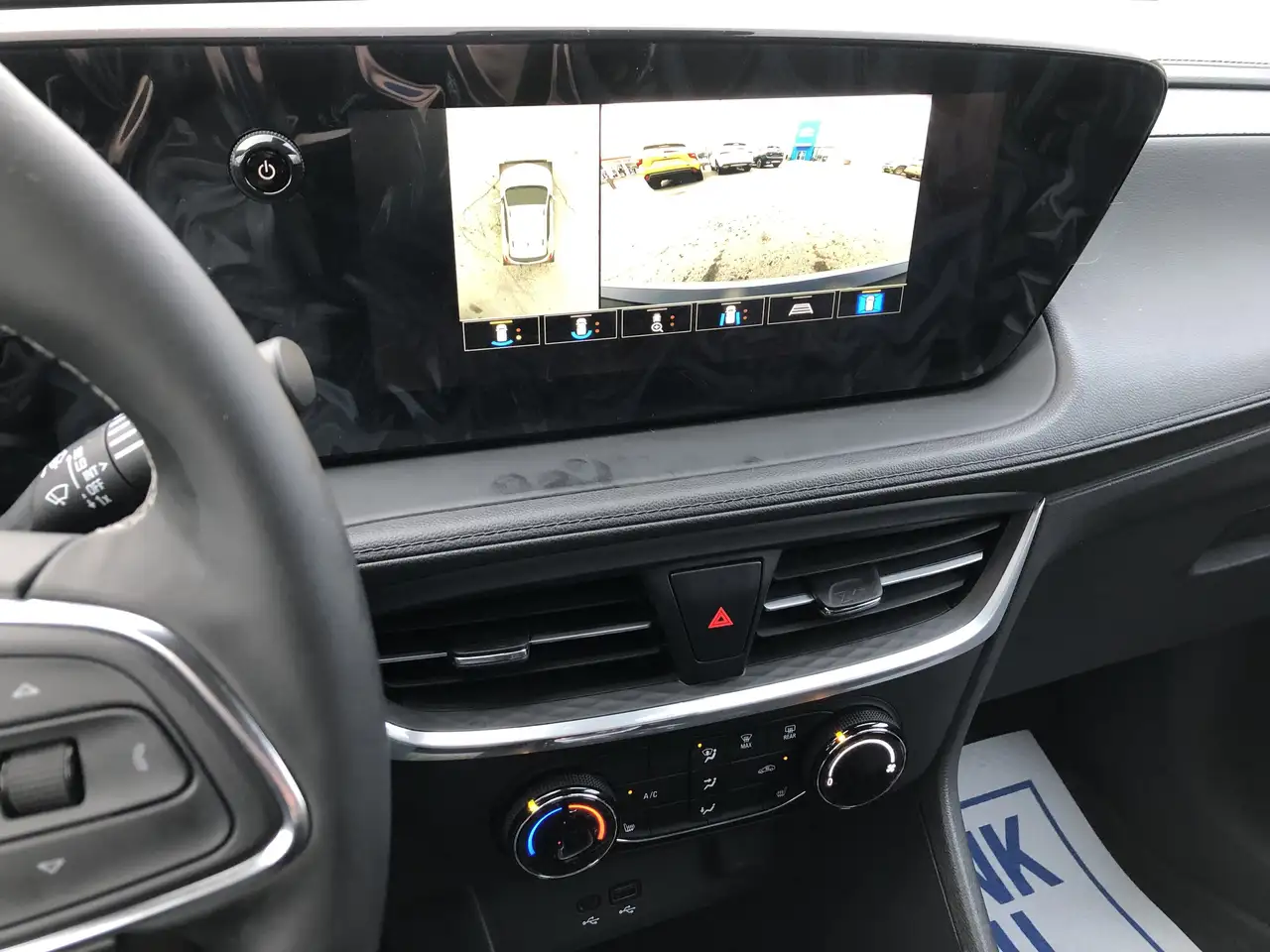Buick Encore снимка Buick Encore