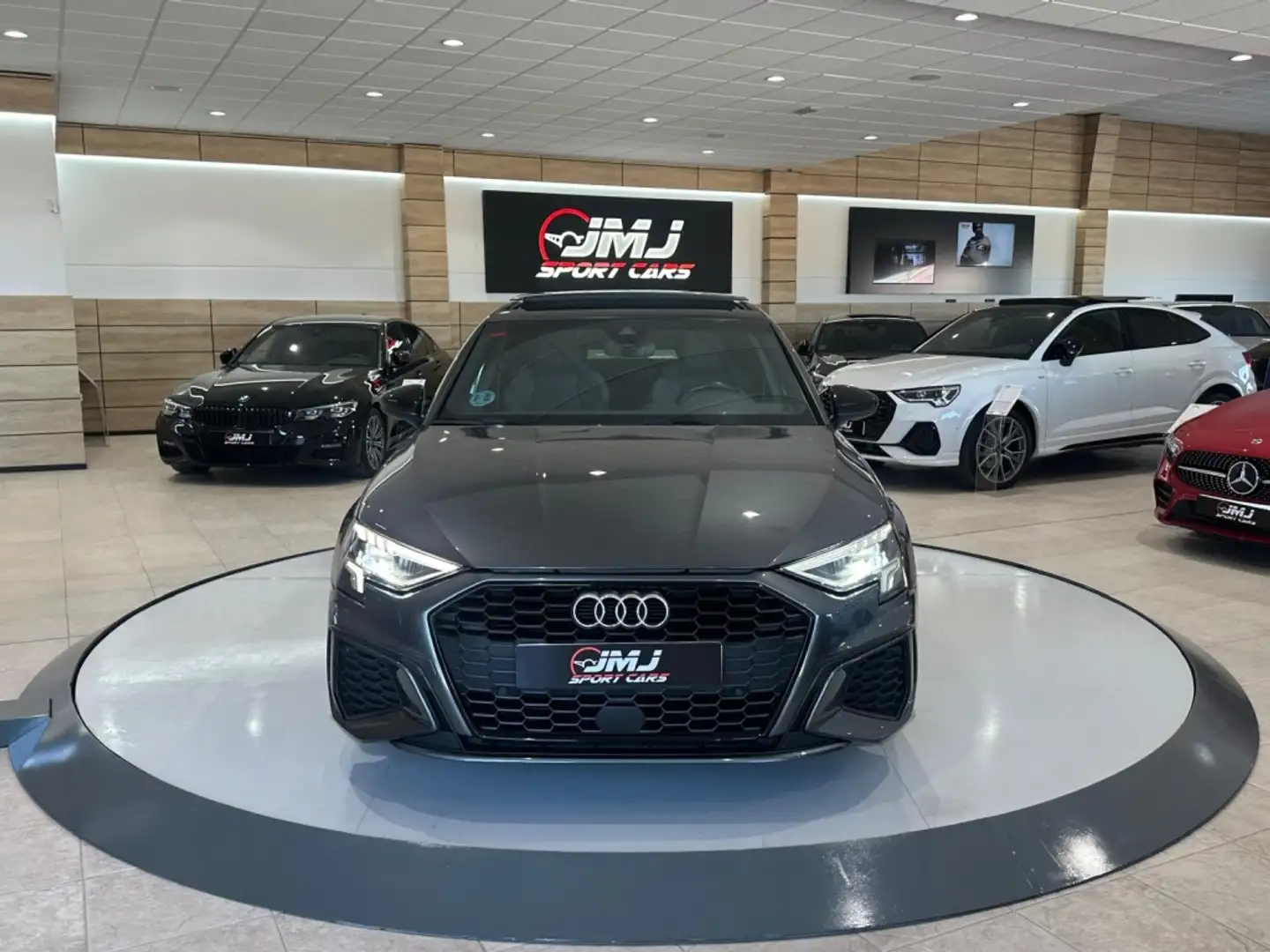 Audi A3 Sportback 35TDI Black line S tronic Gris - 2