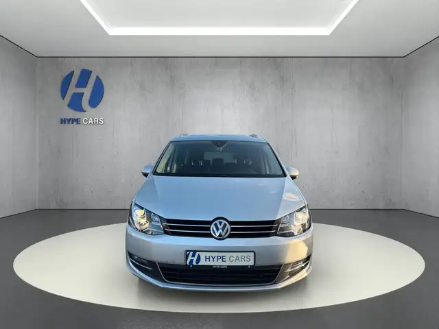 Volkswagen Sharan view 2