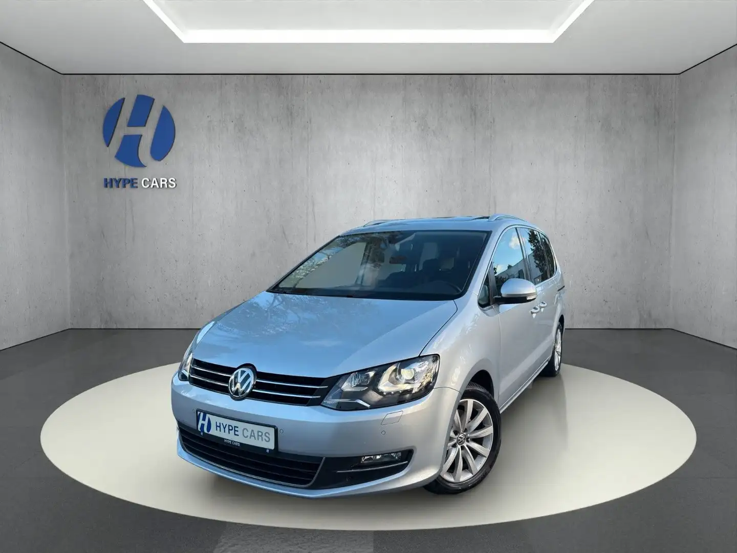 Volkswagen Sharan Highli DSG Bi-Xenon Pano 7-Sitzer RFK ACC Silber - 1