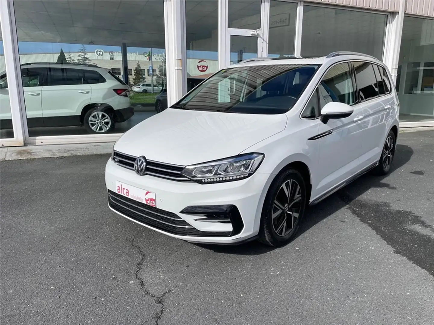 Volkswagen Touran 2.0TDI CR BMT Sport 110kW - 1