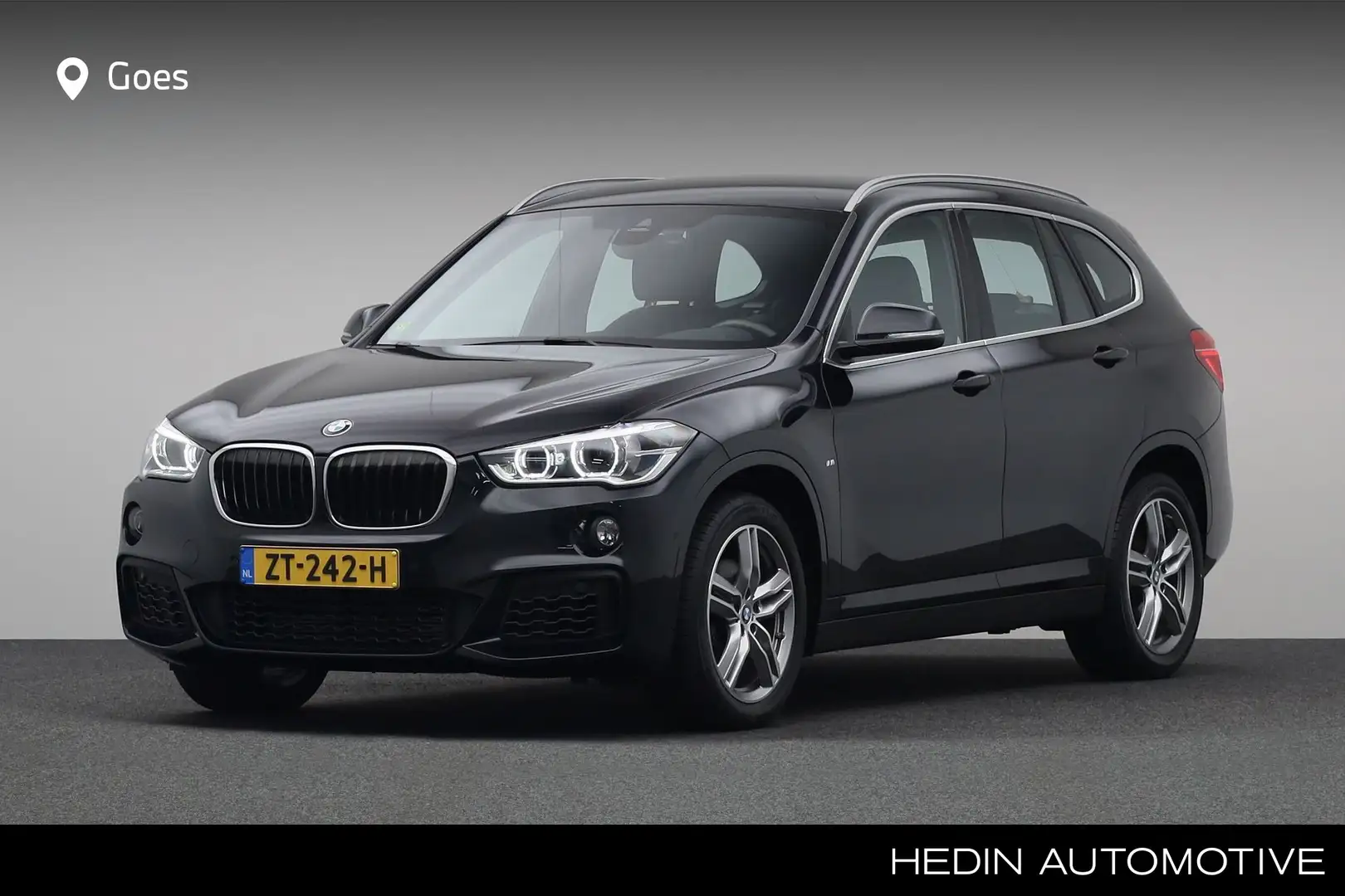 BMW X1 sDrive18i High Executive | M Sportpakket | Trekhaa Zwart - 1