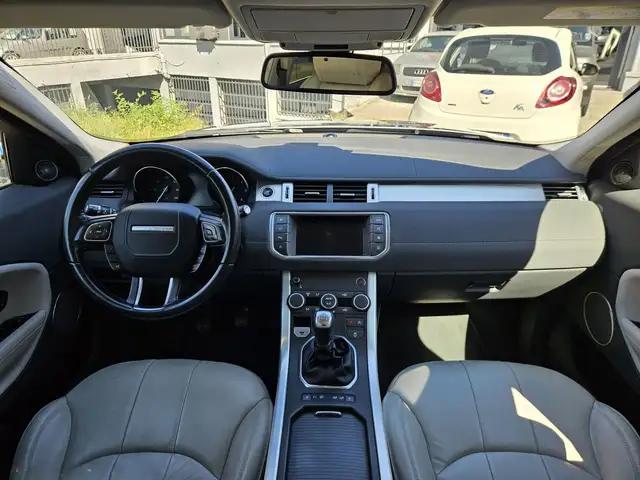 Land Rover Range Rover Evoque view 10